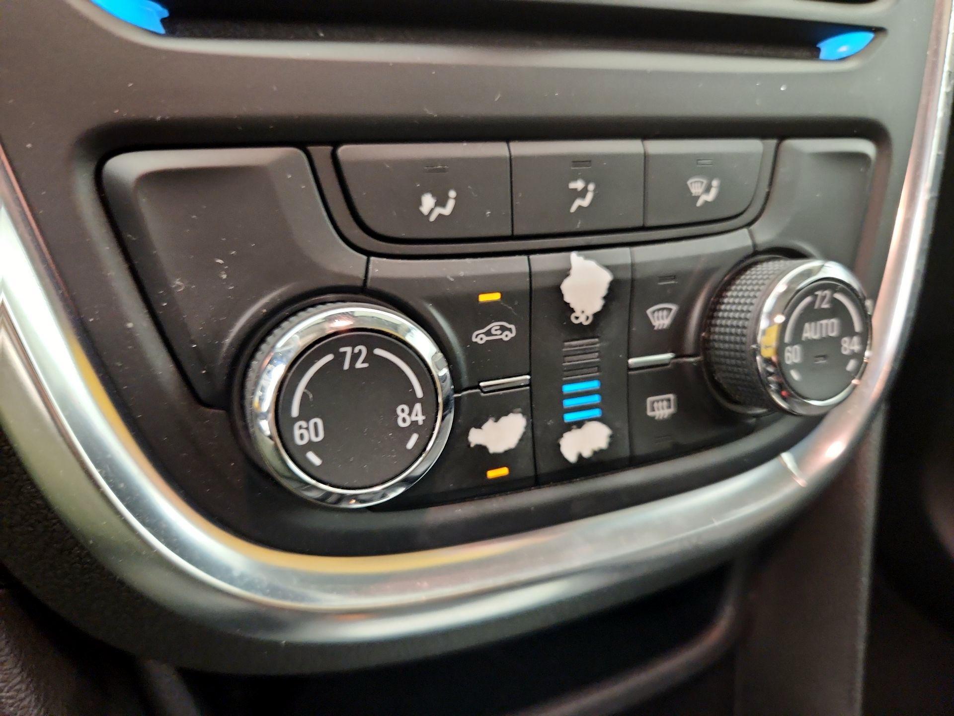 Thumbnail: 2016 Buick Encore - 16