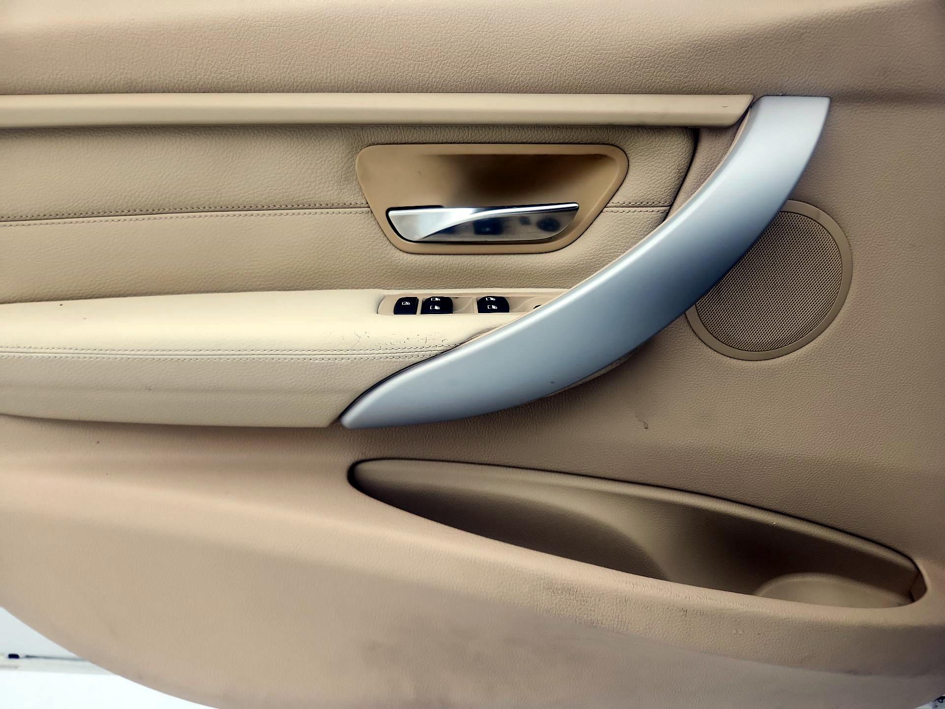 Thumbnail: 2014 BMW 3 Series - 12