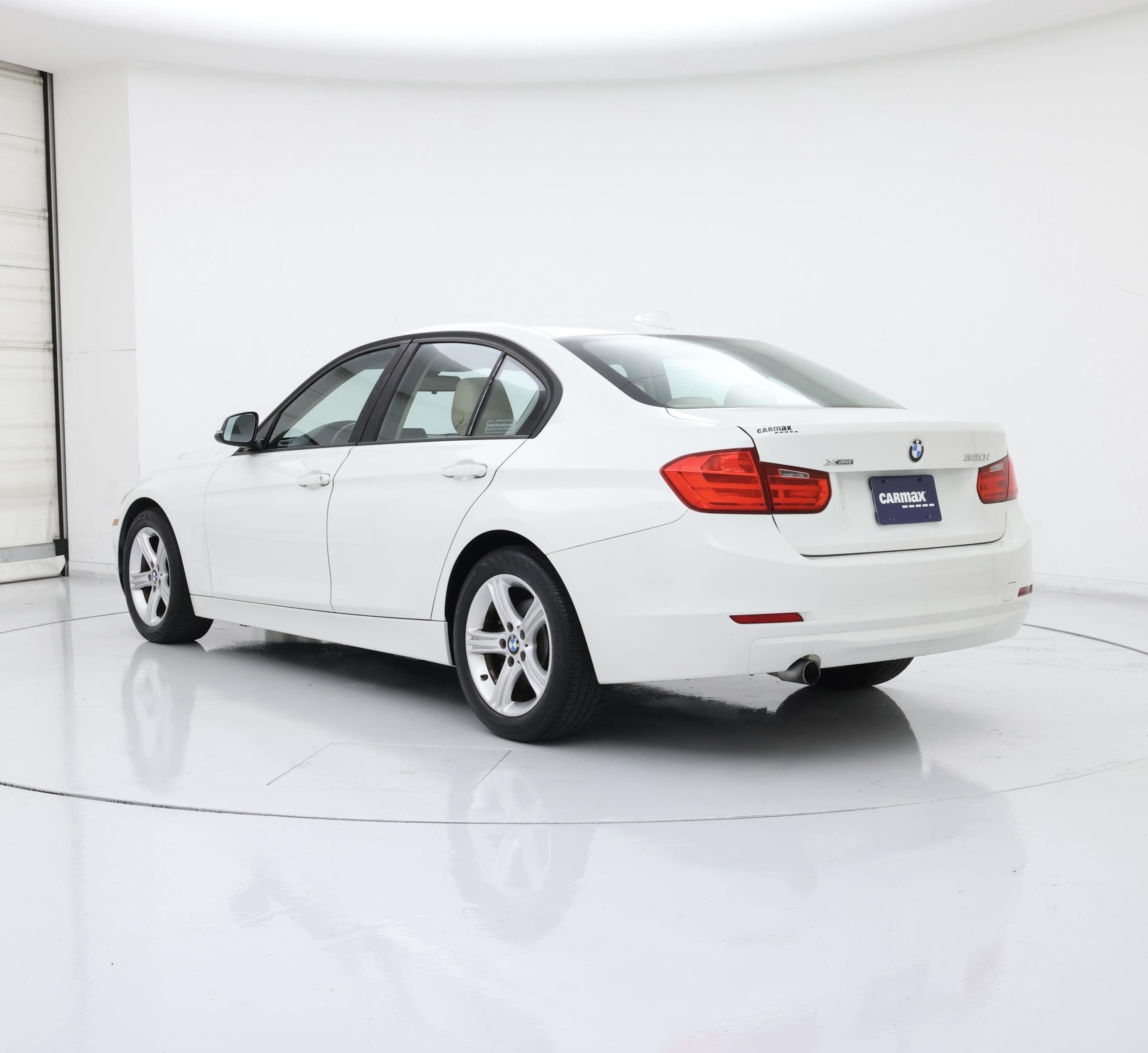 Thumbnail: 2014 BMW 3 Series - 2