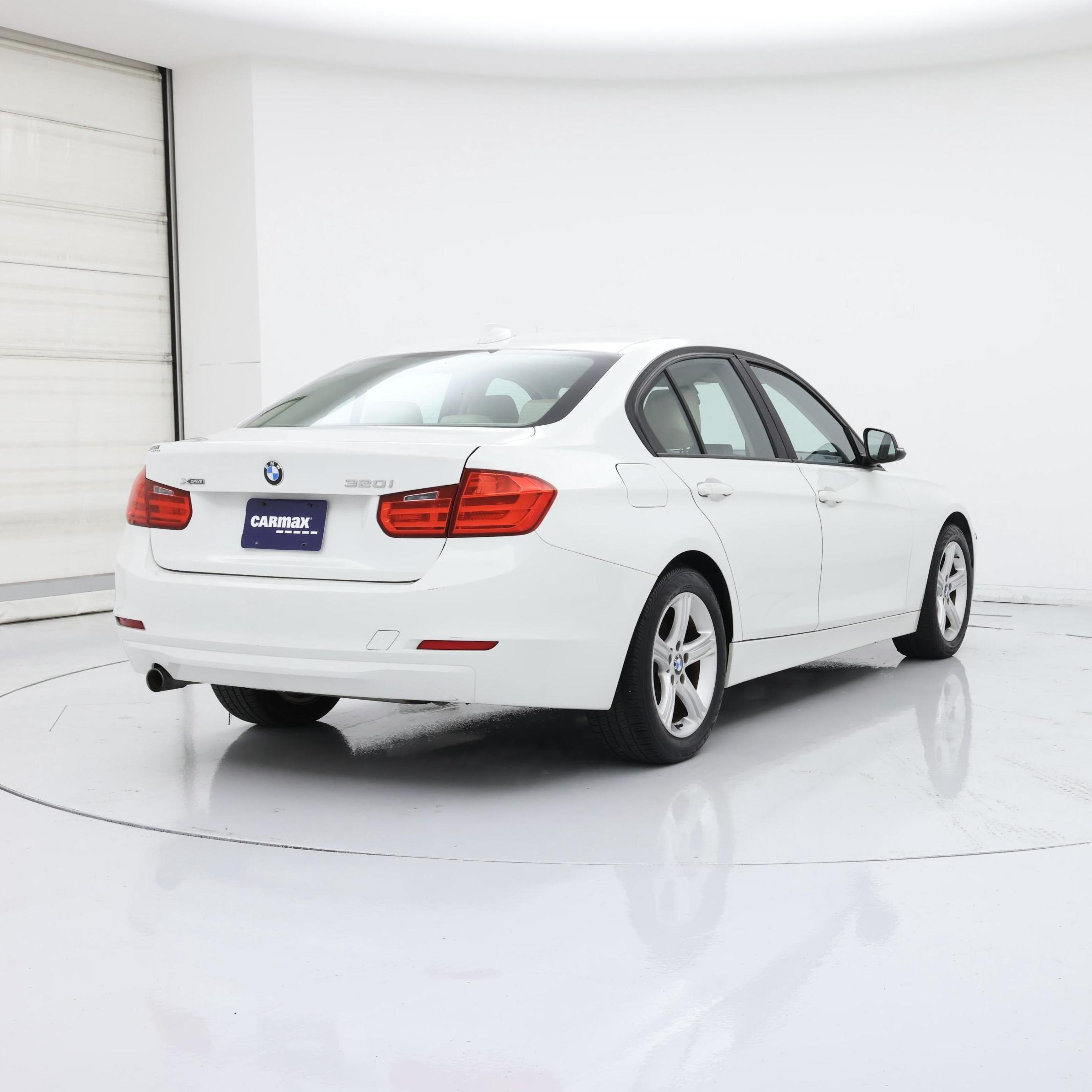 Thumbnail: 2014 BMW 3 Series - 8