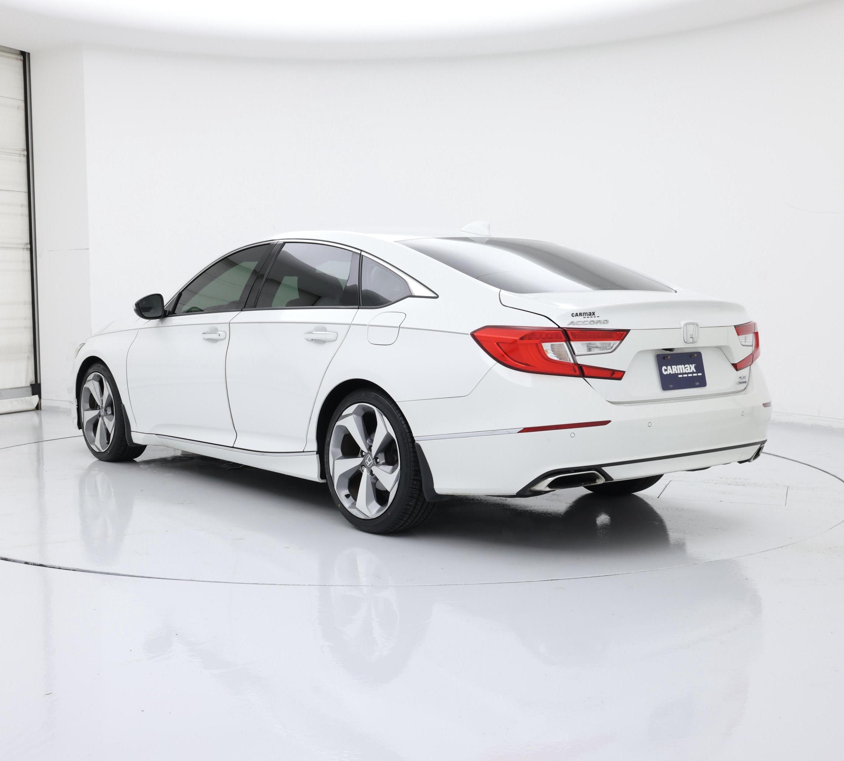 Thumbnail: 2018 Honda Accord - 2