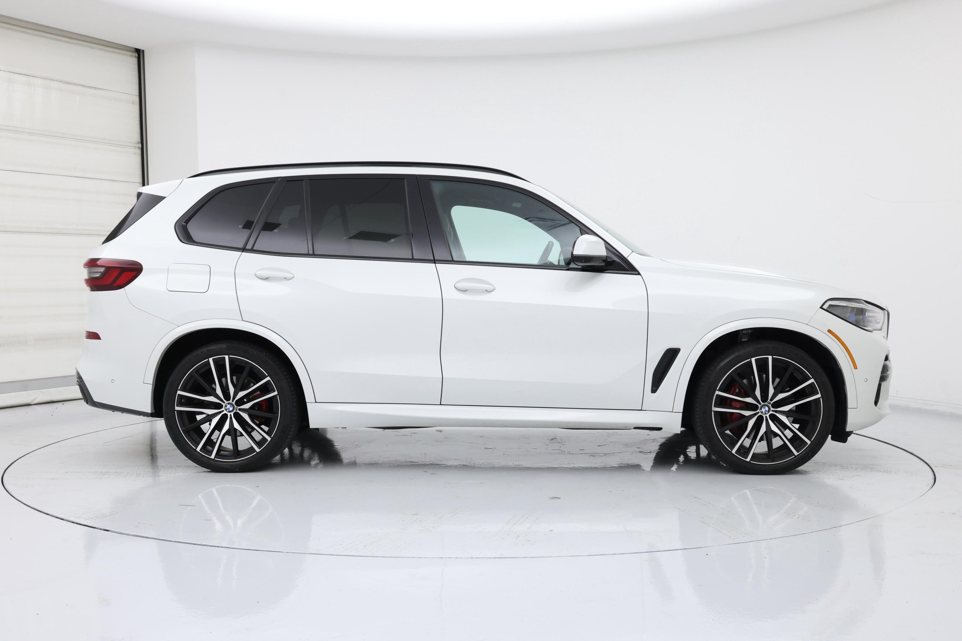 Thumbnail: 2022 BMW X5 - 7