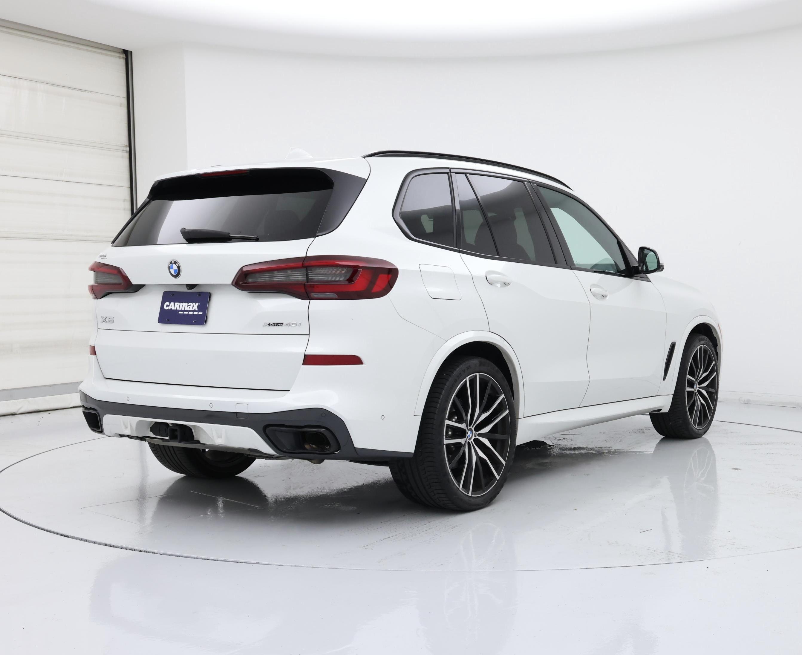Thumbnail: 2022 BMW X5 - 8