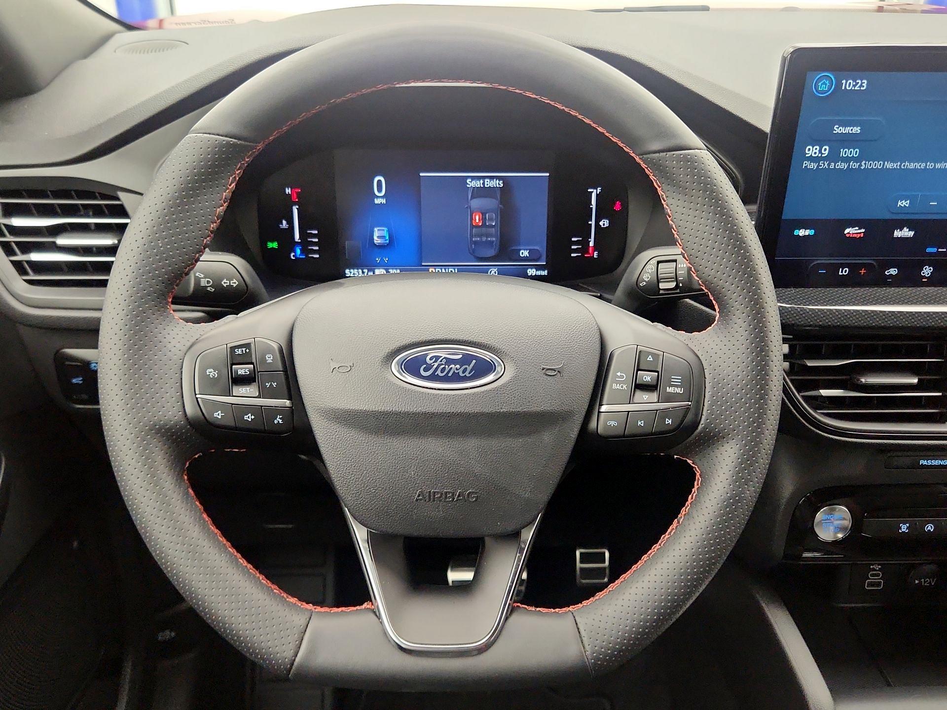 Thumbnail: 2024 Ford Escape - 10