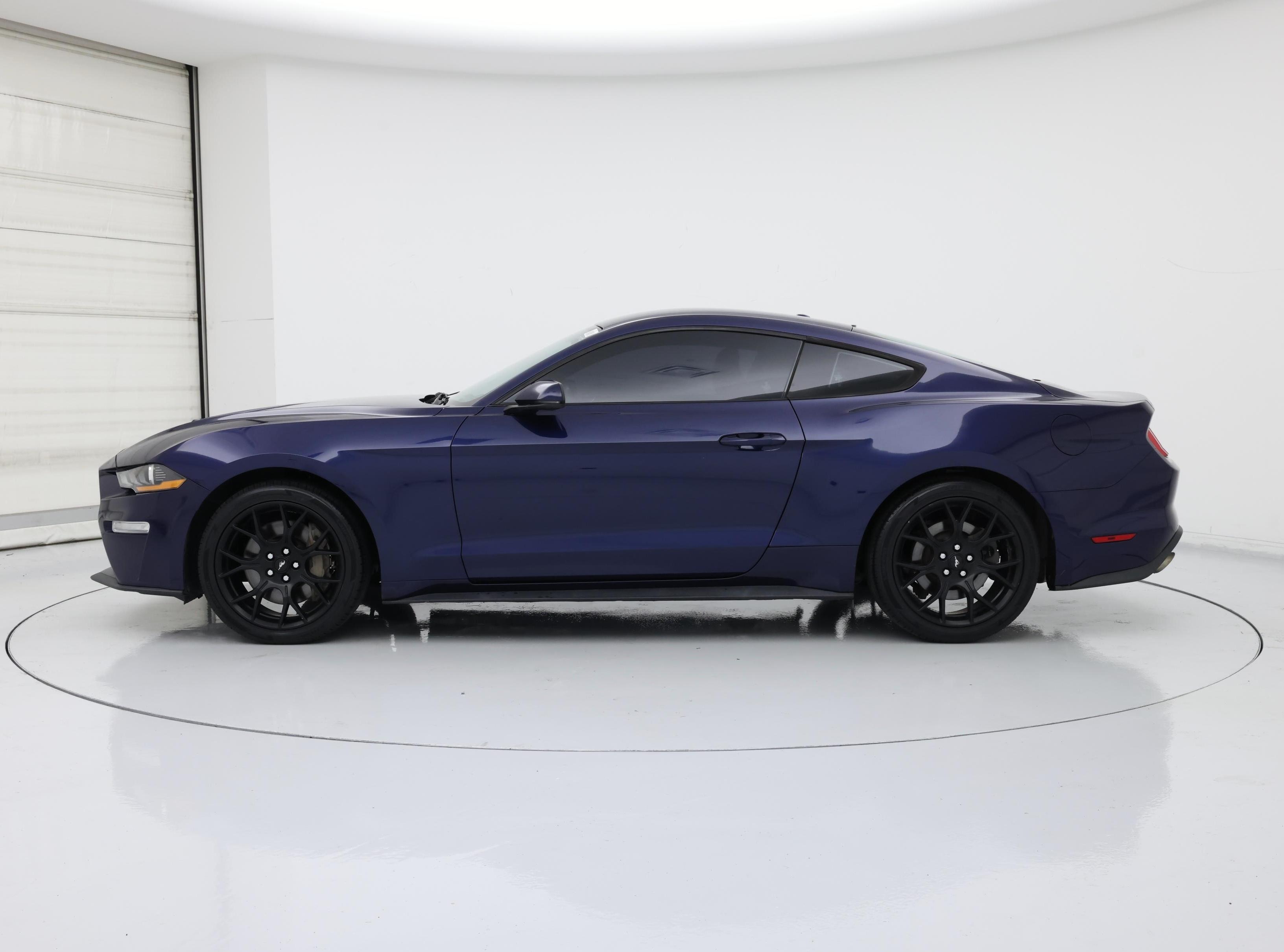 Thumbnail: 2018 Ford Mustang - 3
