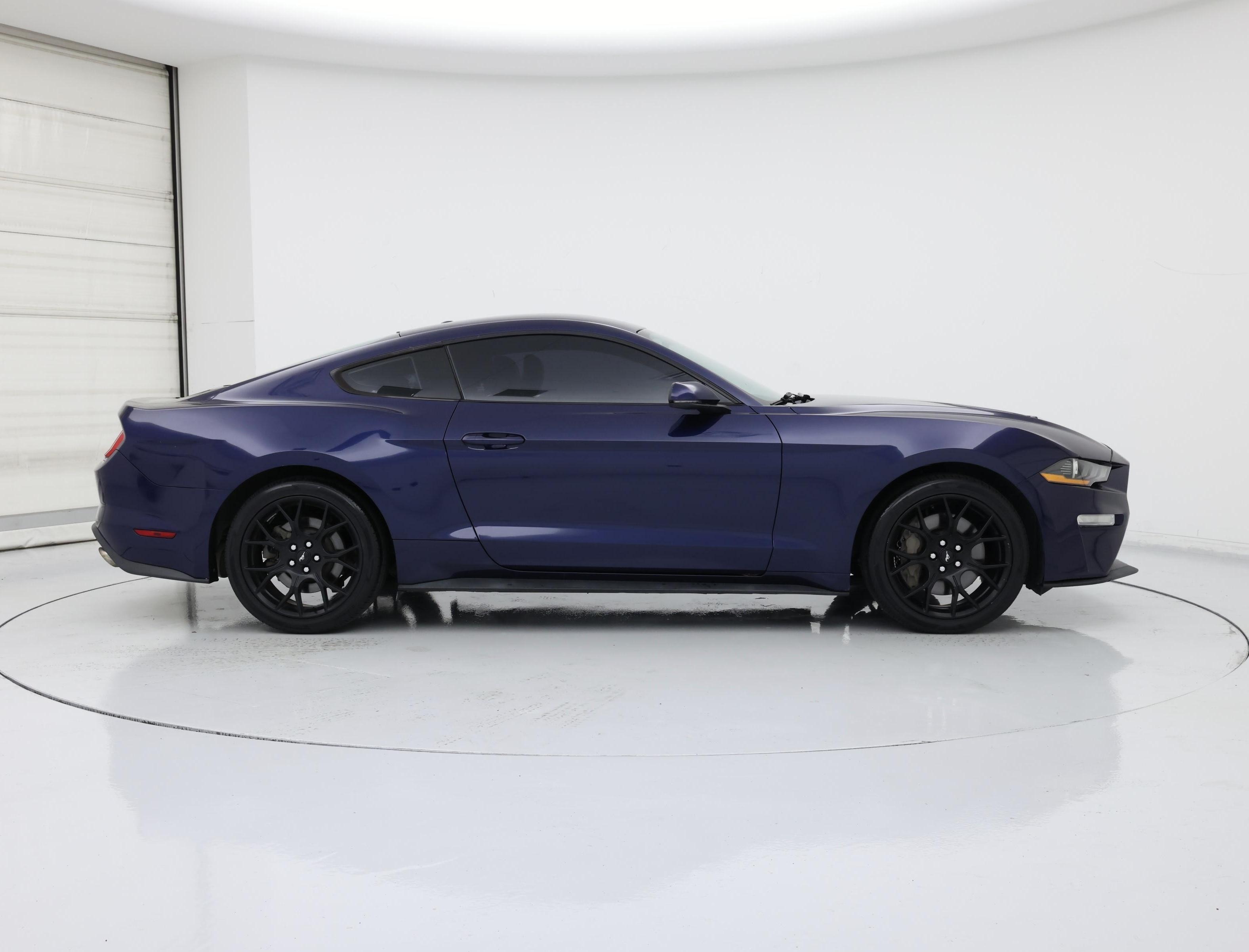 Thumbnail: 2018 Ford Mustang - 7