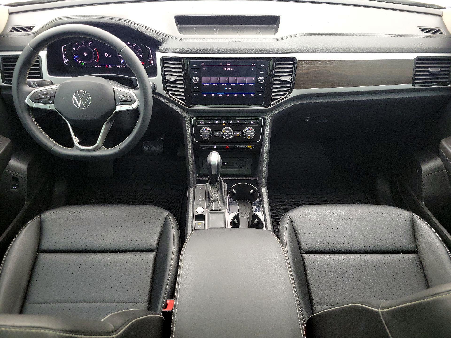 Thumbnail: 2023 Volkswagen Atlas - 9