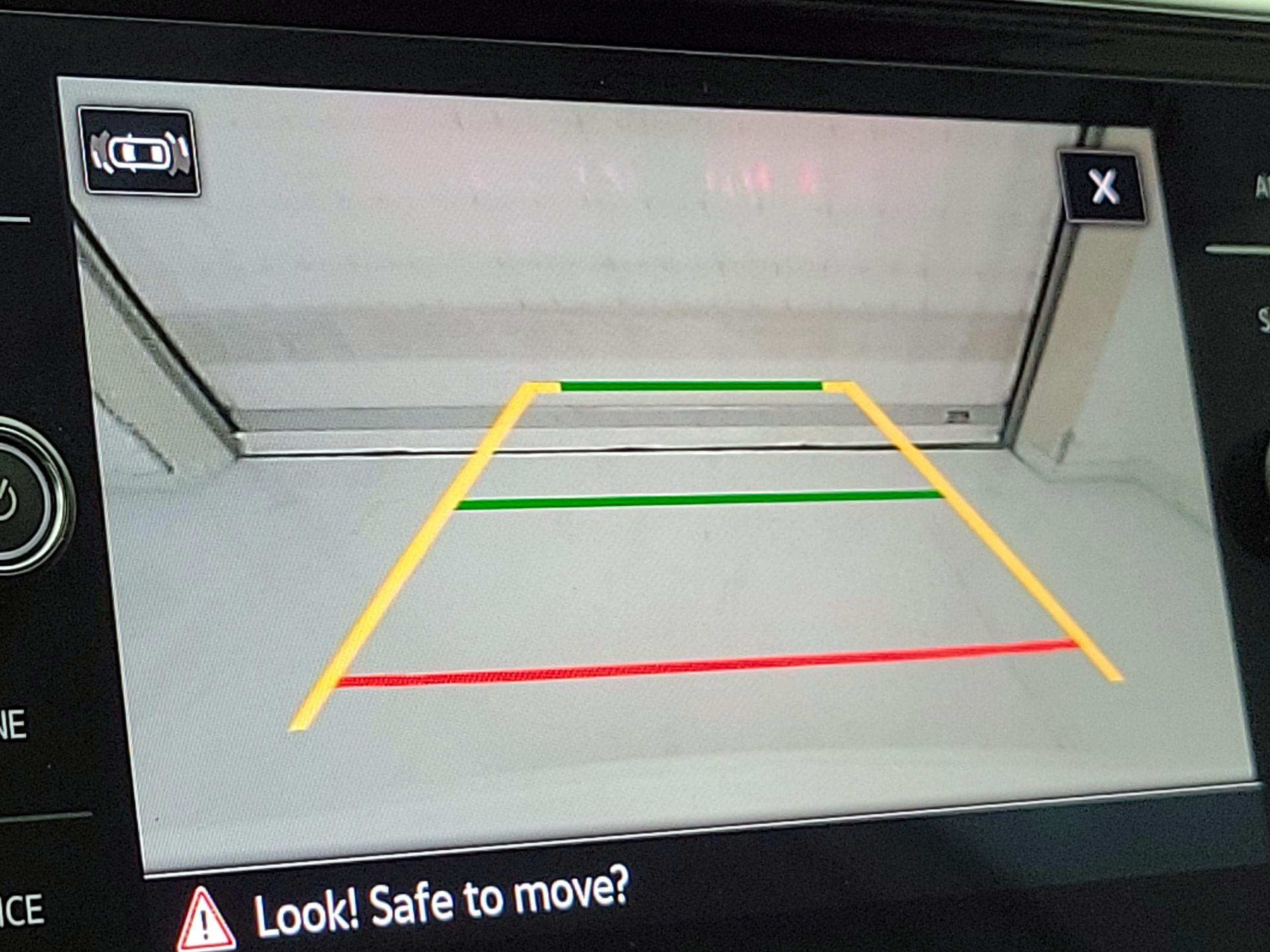 Thumbnail: 2023 Volkswagen Atlas - 14