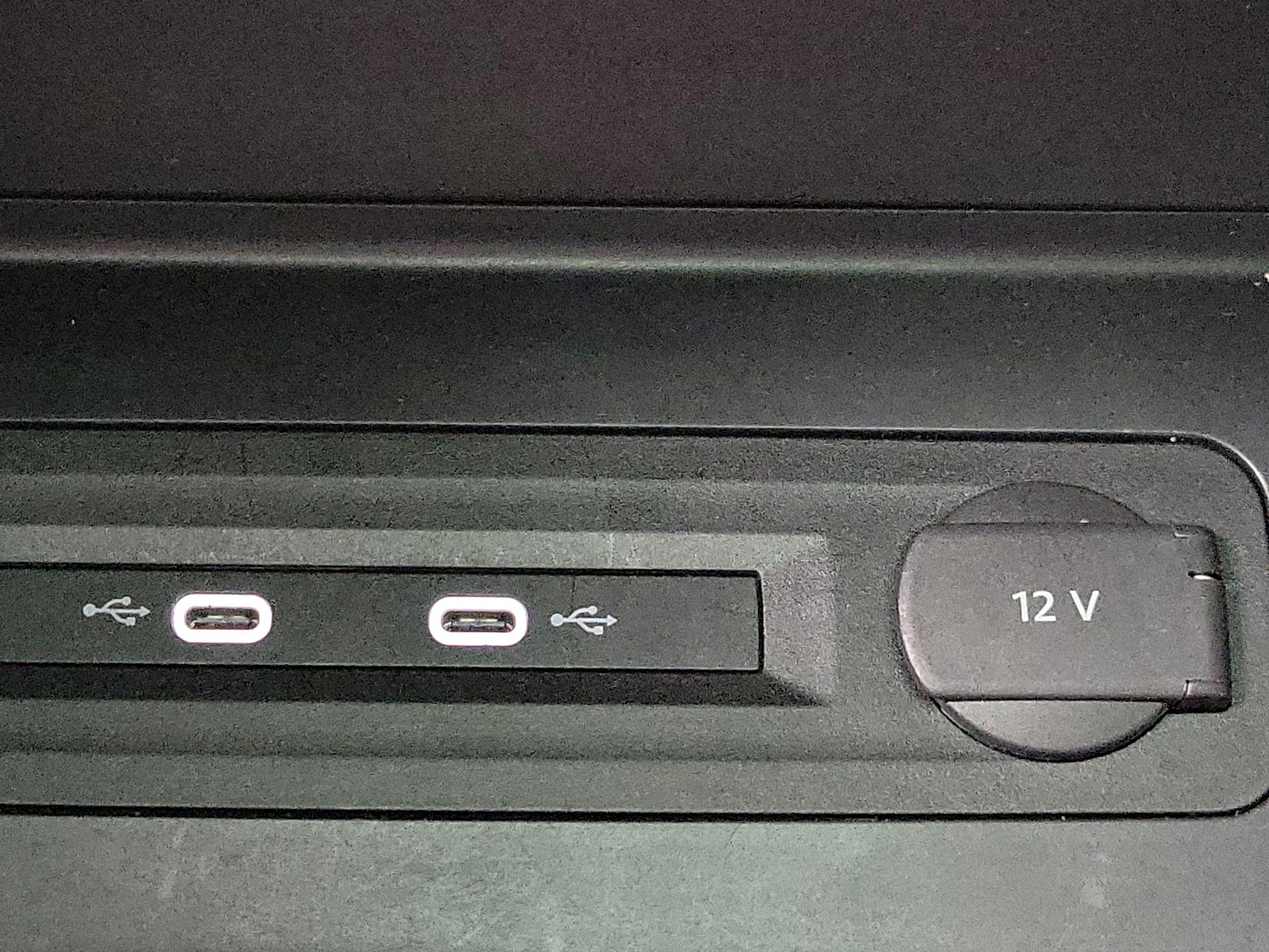 Thumbnail: 2023 Volkswagen Atlas - 18