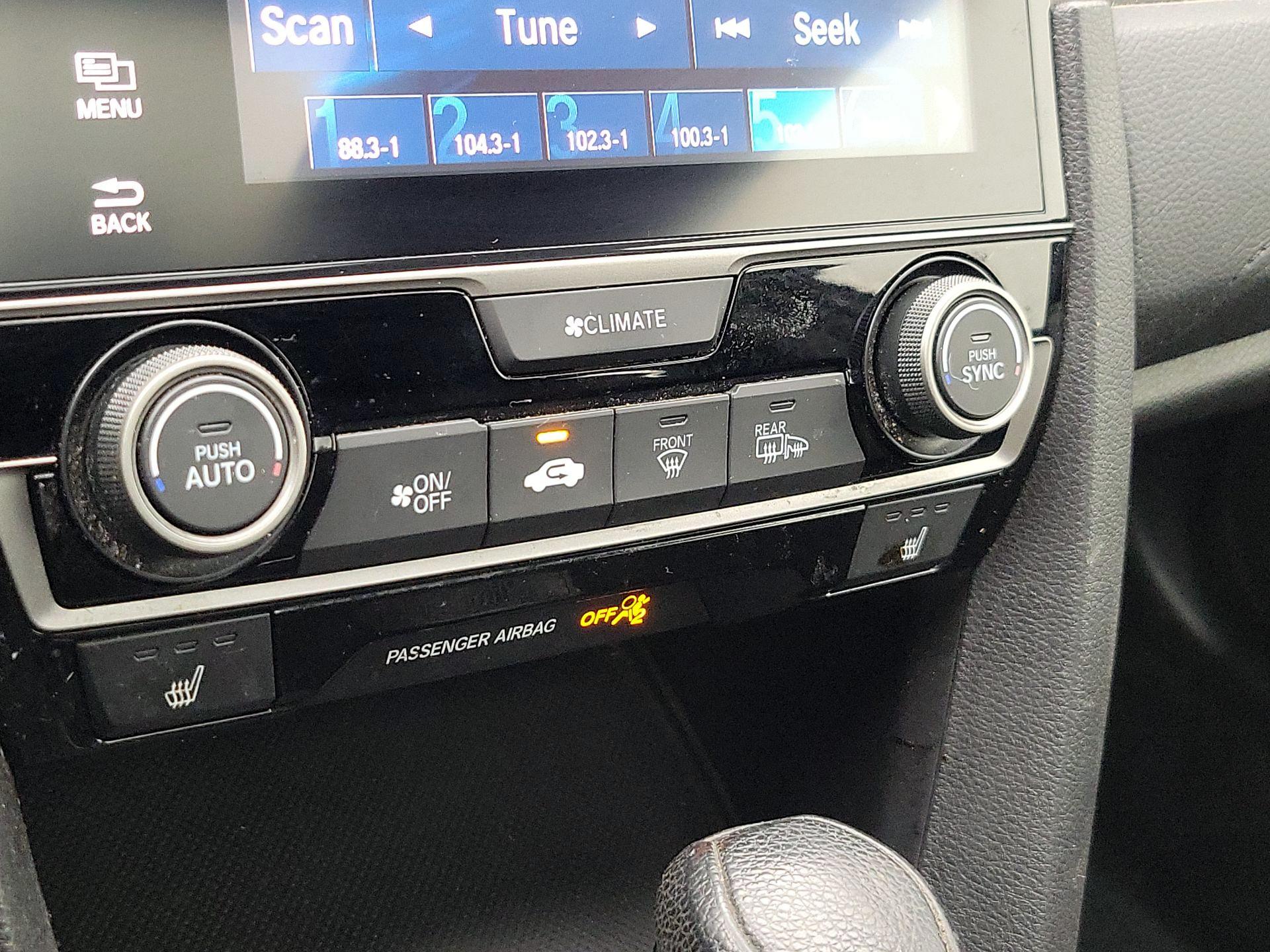 Thumbnail: 2018 Honda Civic - 16