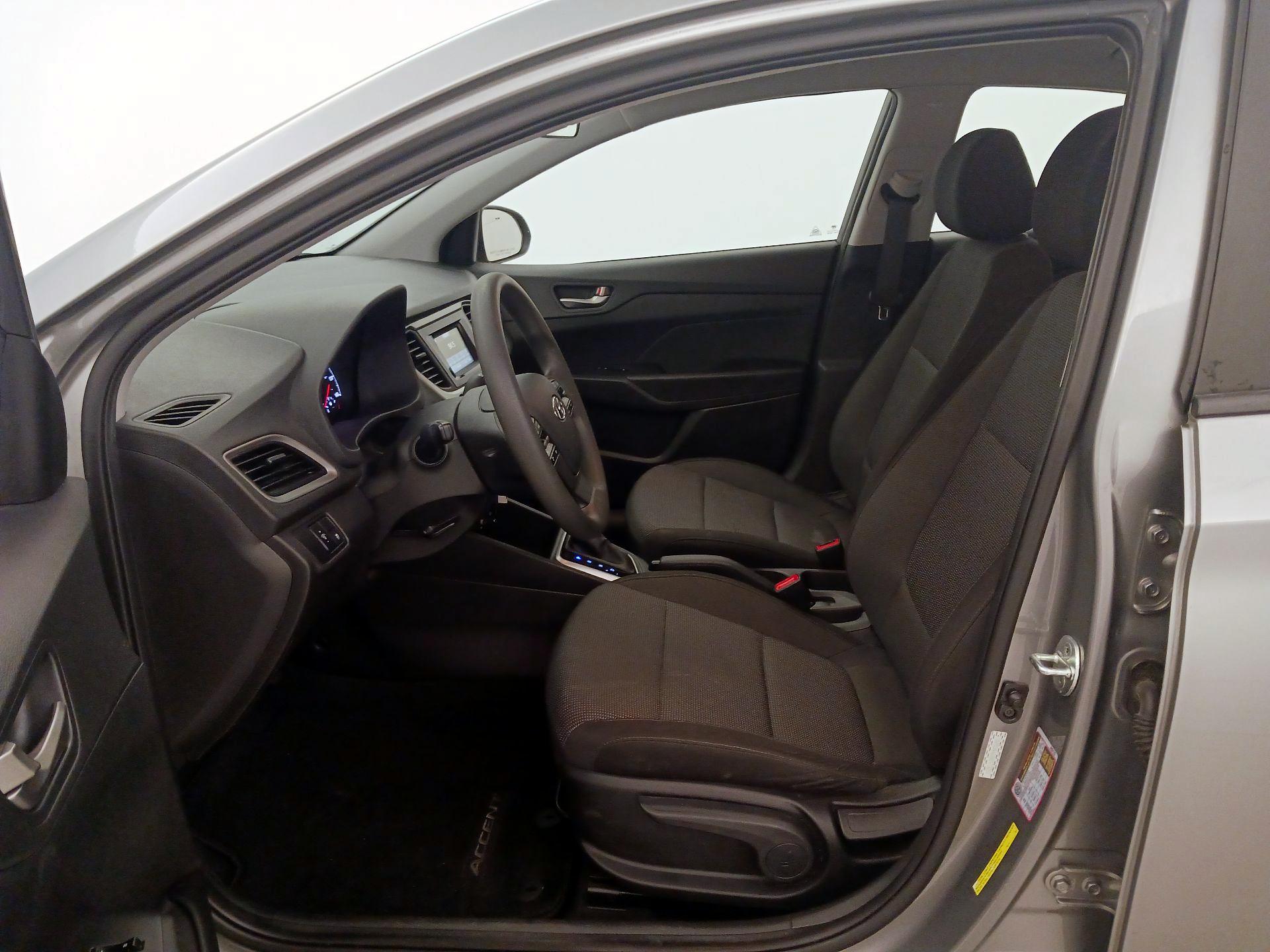 Thumbnail: 2022 Hyundai Accent - 11