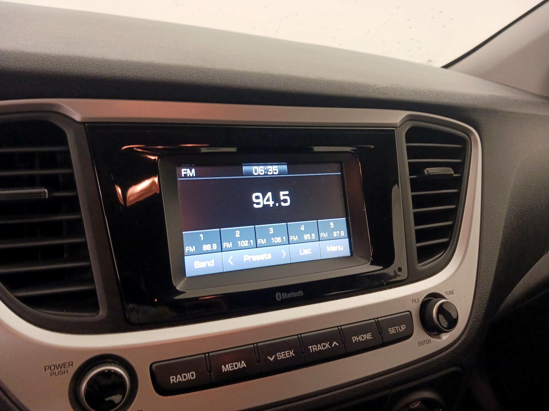 Thumbnail: 2022 Hyundai Accent - 15