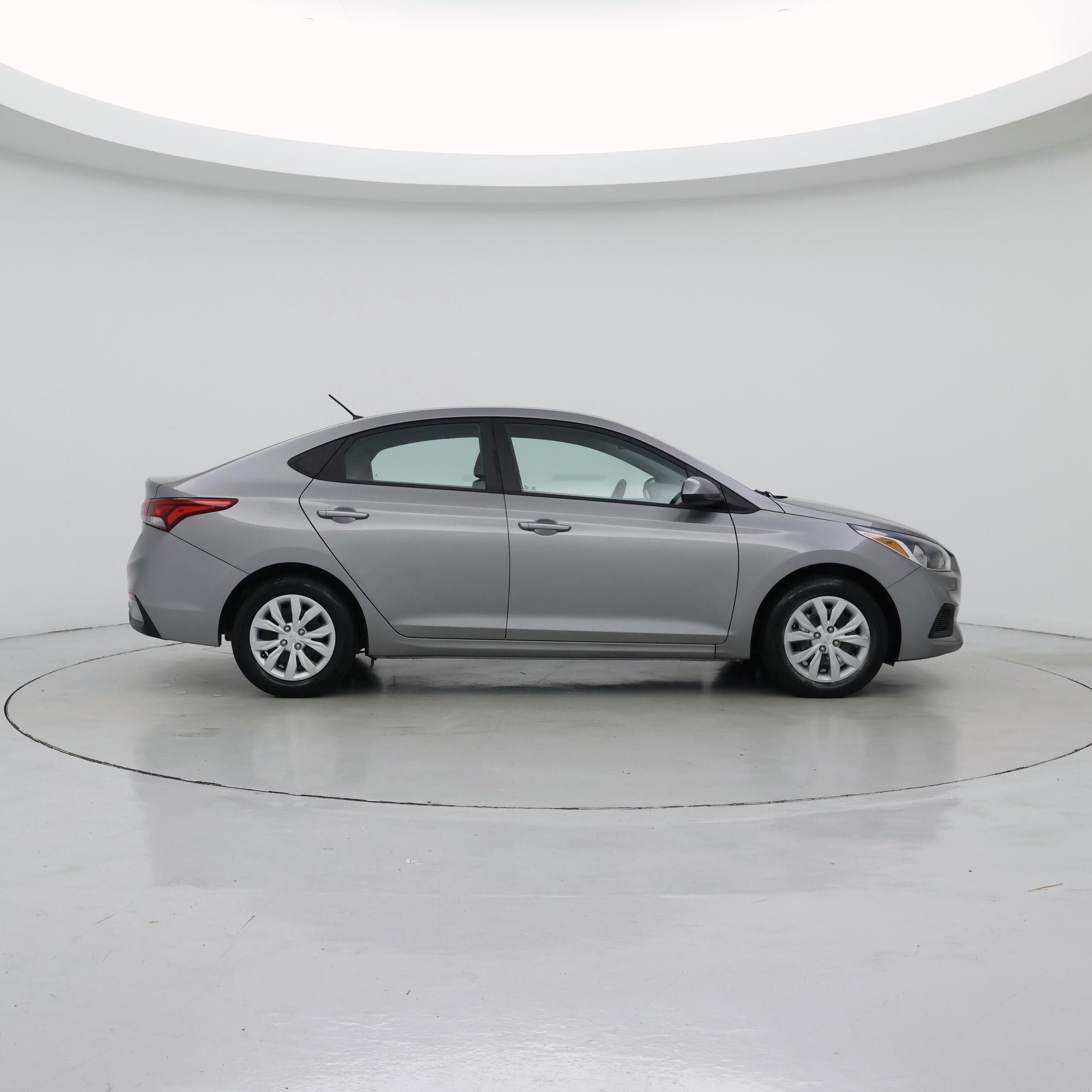 Thumbnail: 2022 Hyundai Accent - 7