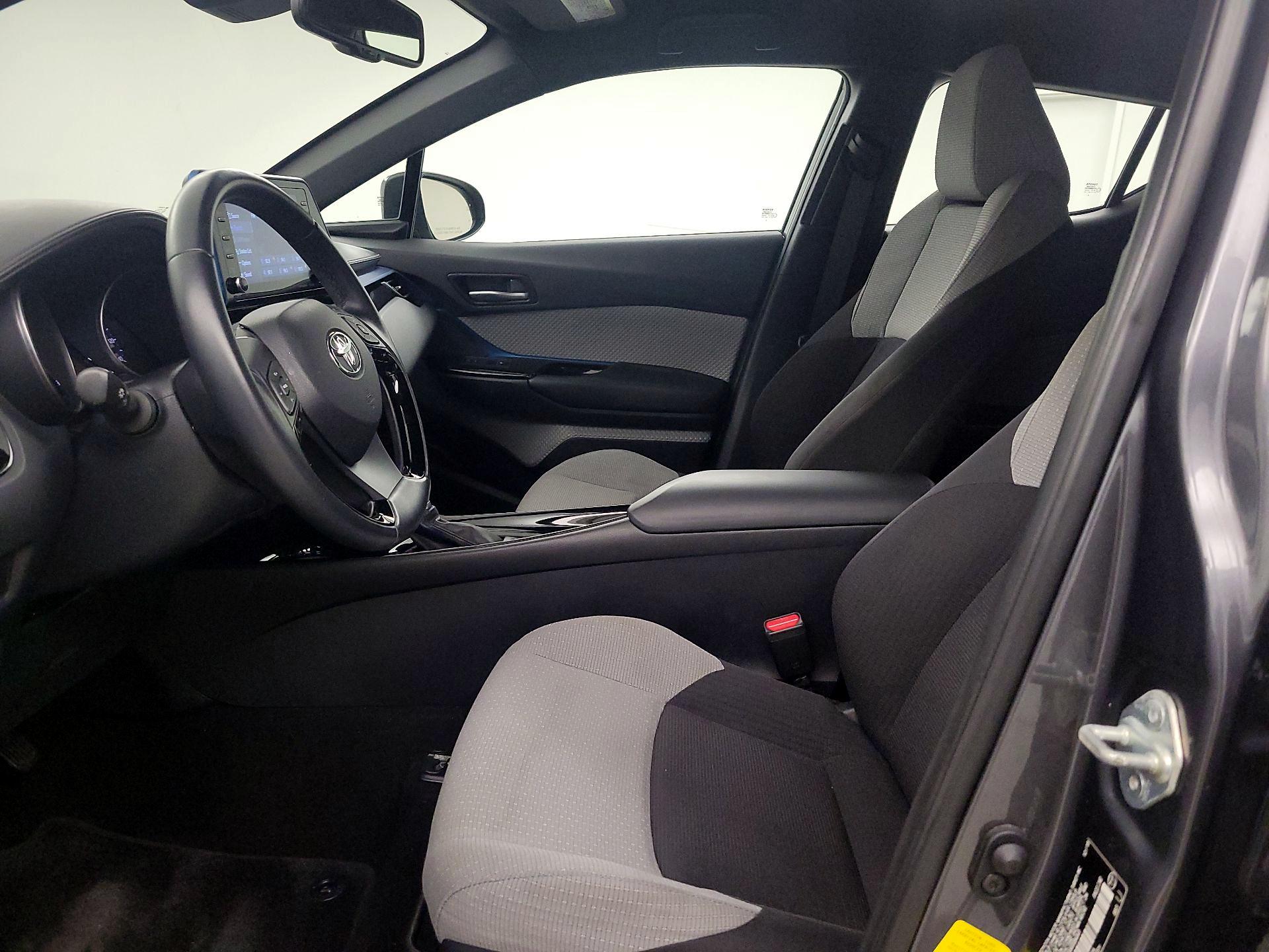 Thumbnail: 2019 Toyota C-HR - 11