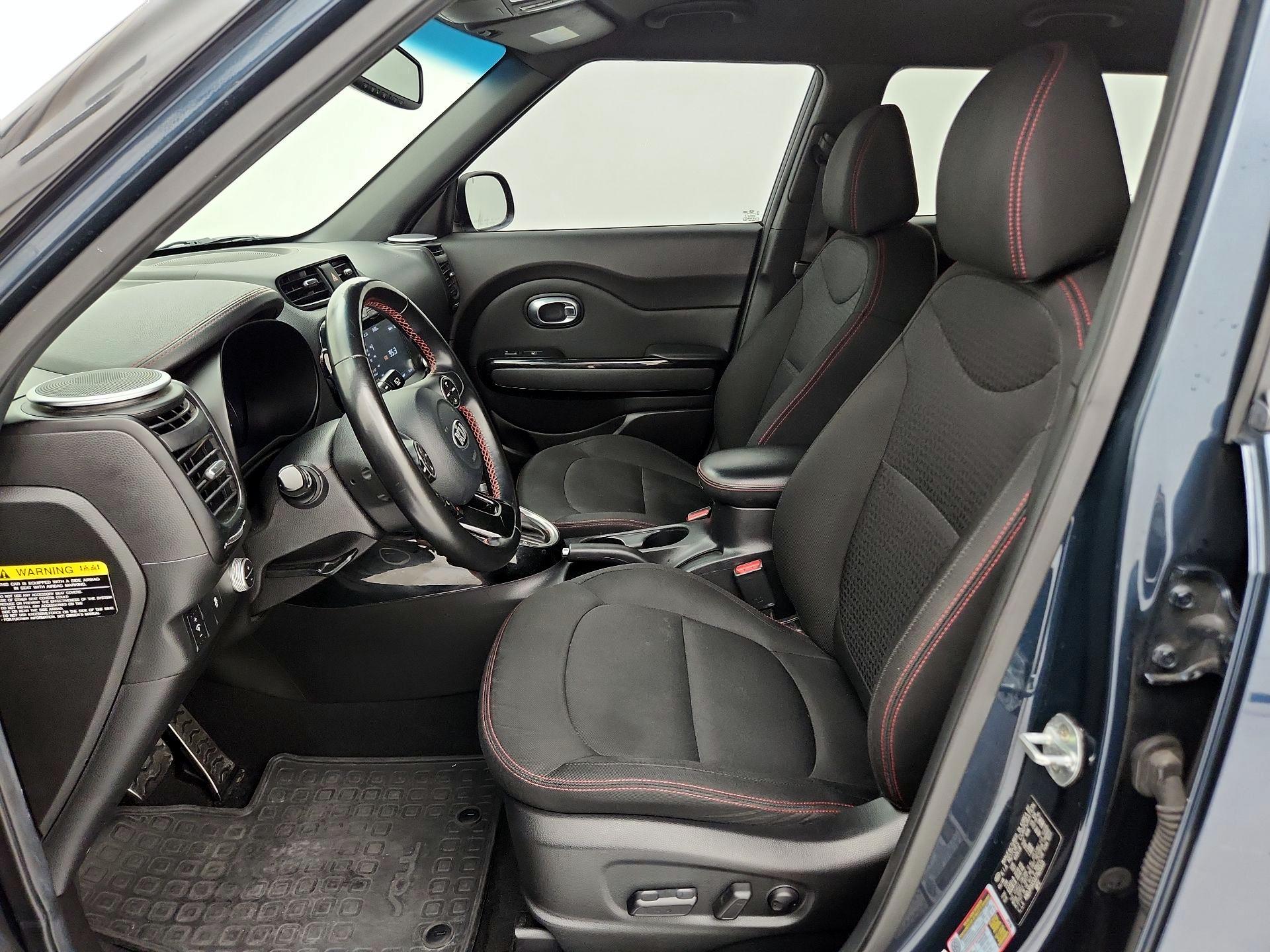 Thumbnail: 2018 Kia Soul - 11