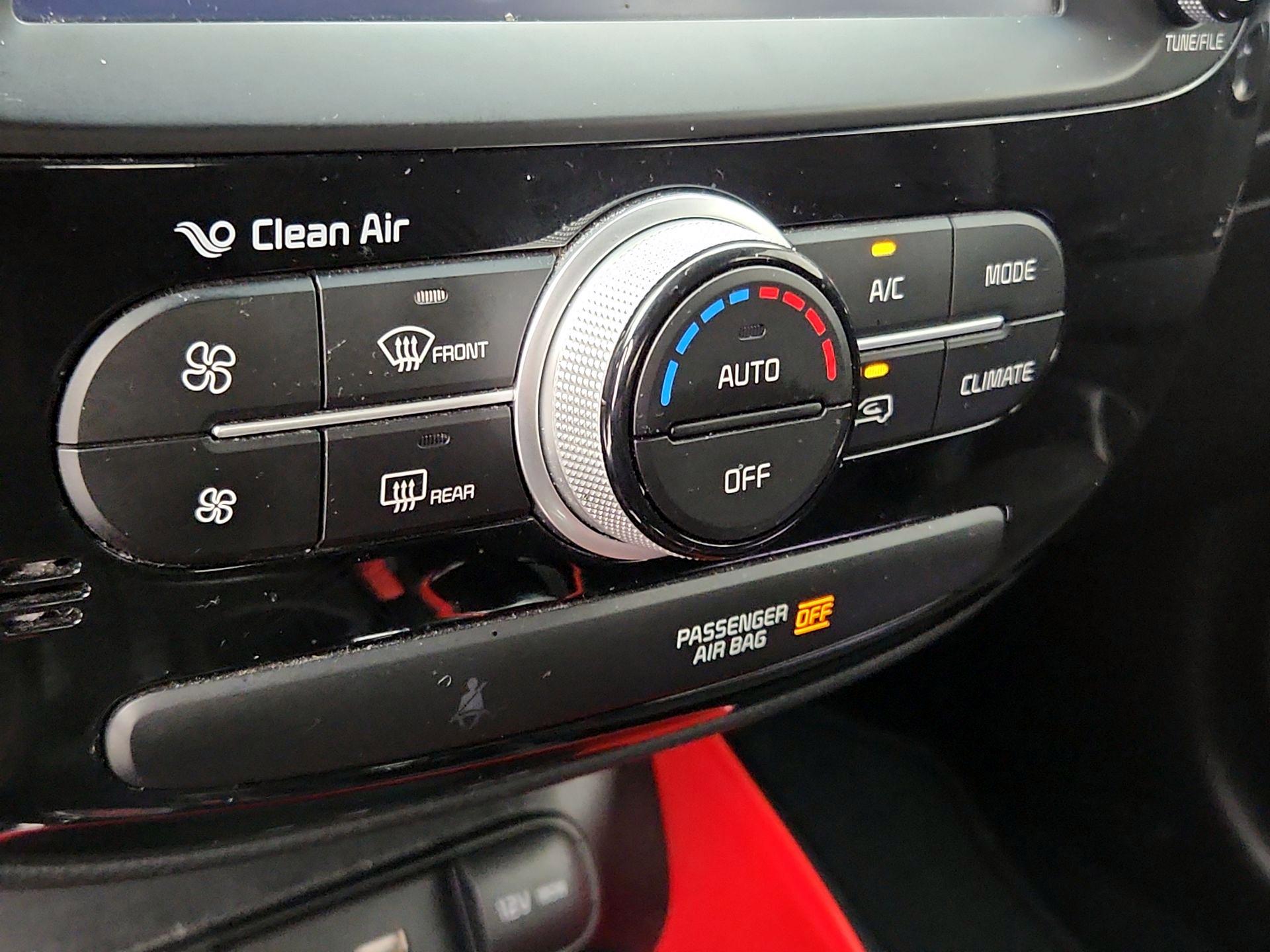 Thumbnail: 2018 Kia Soul - 17