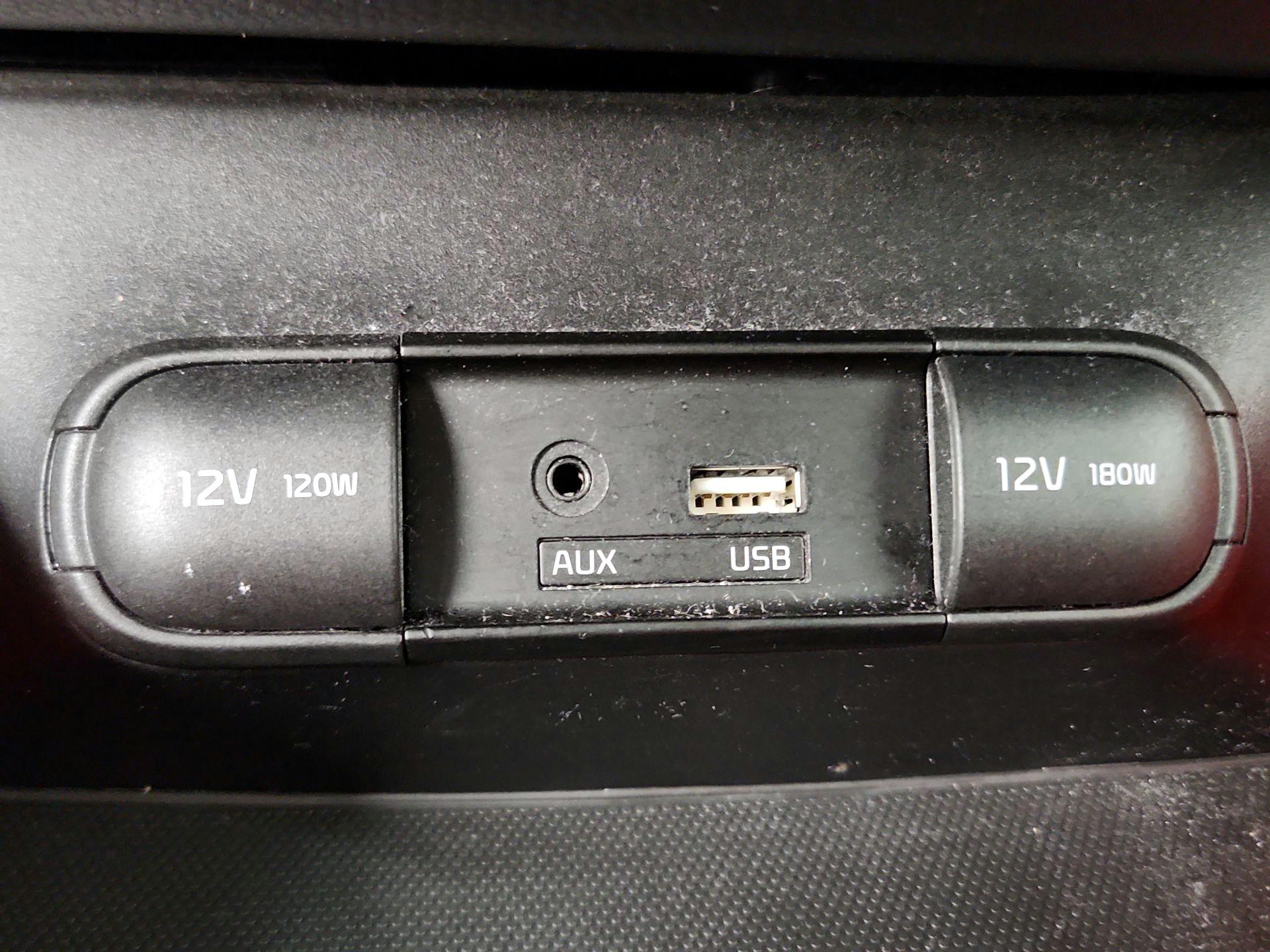 Thumbnail: 2018 Kia Soul - 19