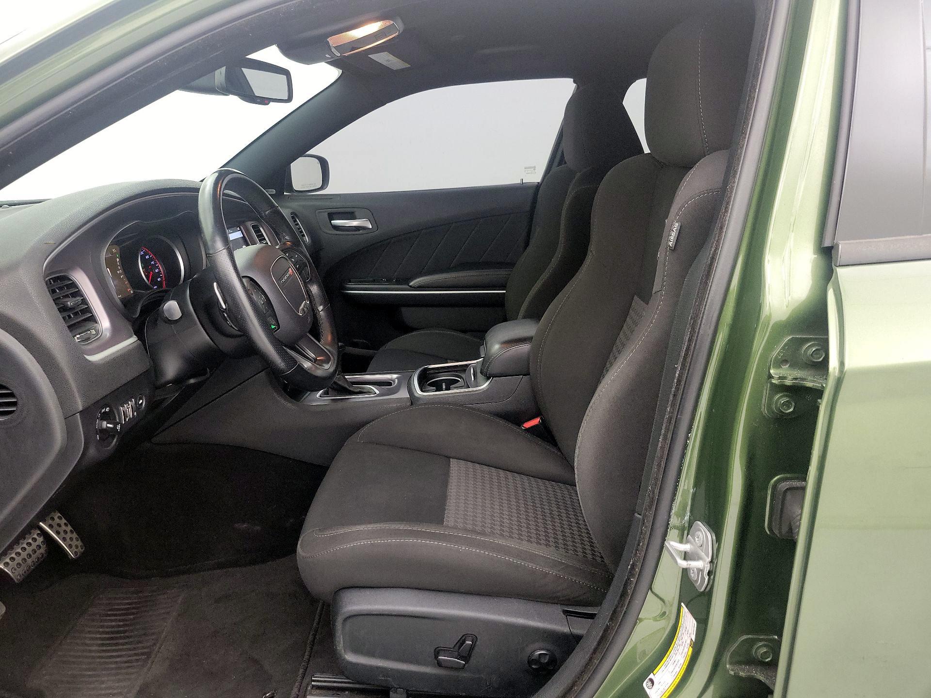 Thumbnail: 2019 Dodge Charger - 11
