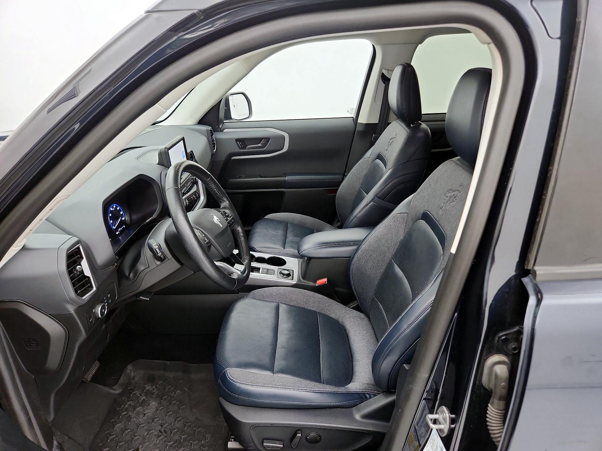 Thumbnail: 2021 Ford Bronco Sport - 11