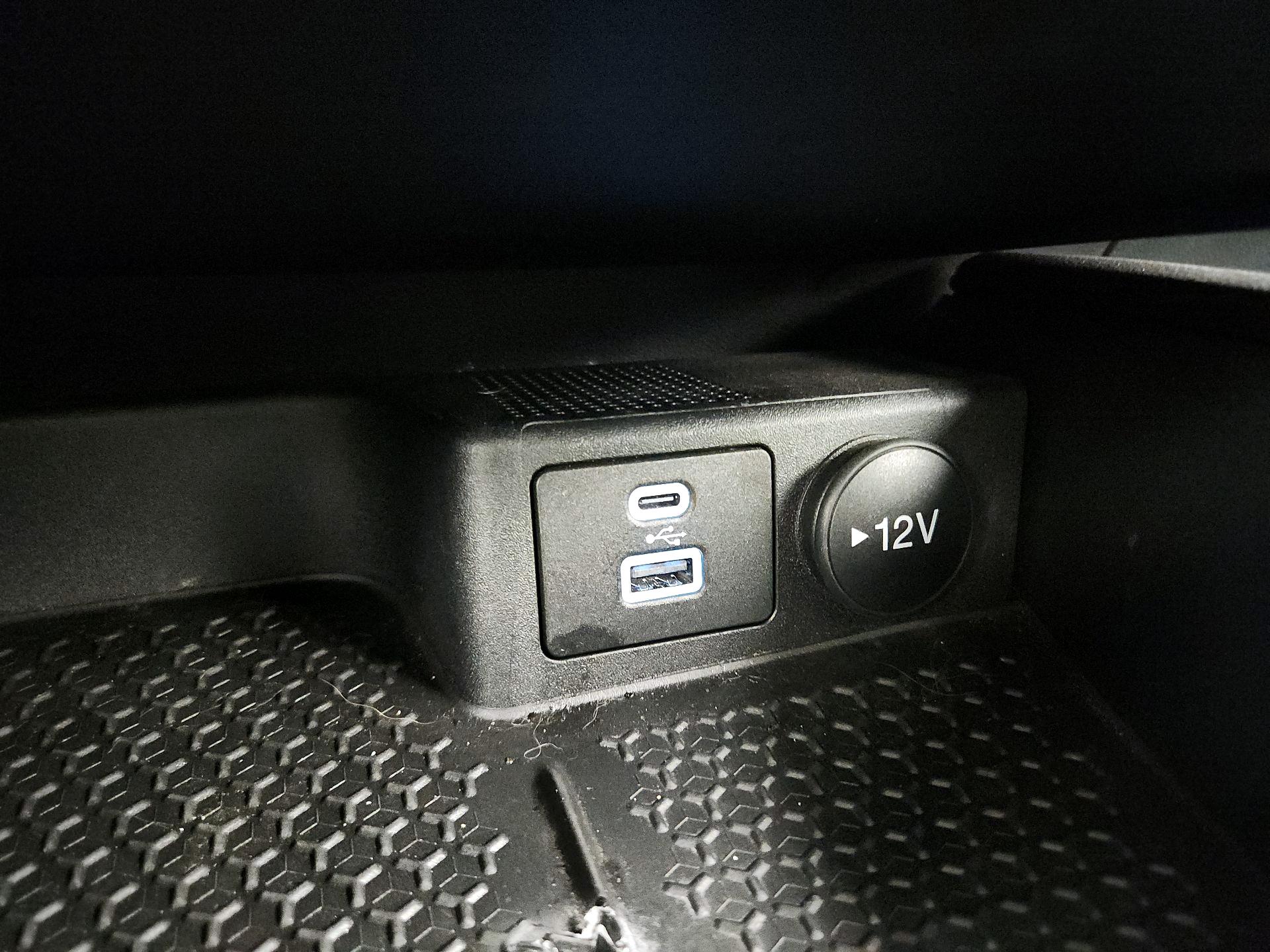 Thumbnail: 2021 Ford Bronco Sport - 18