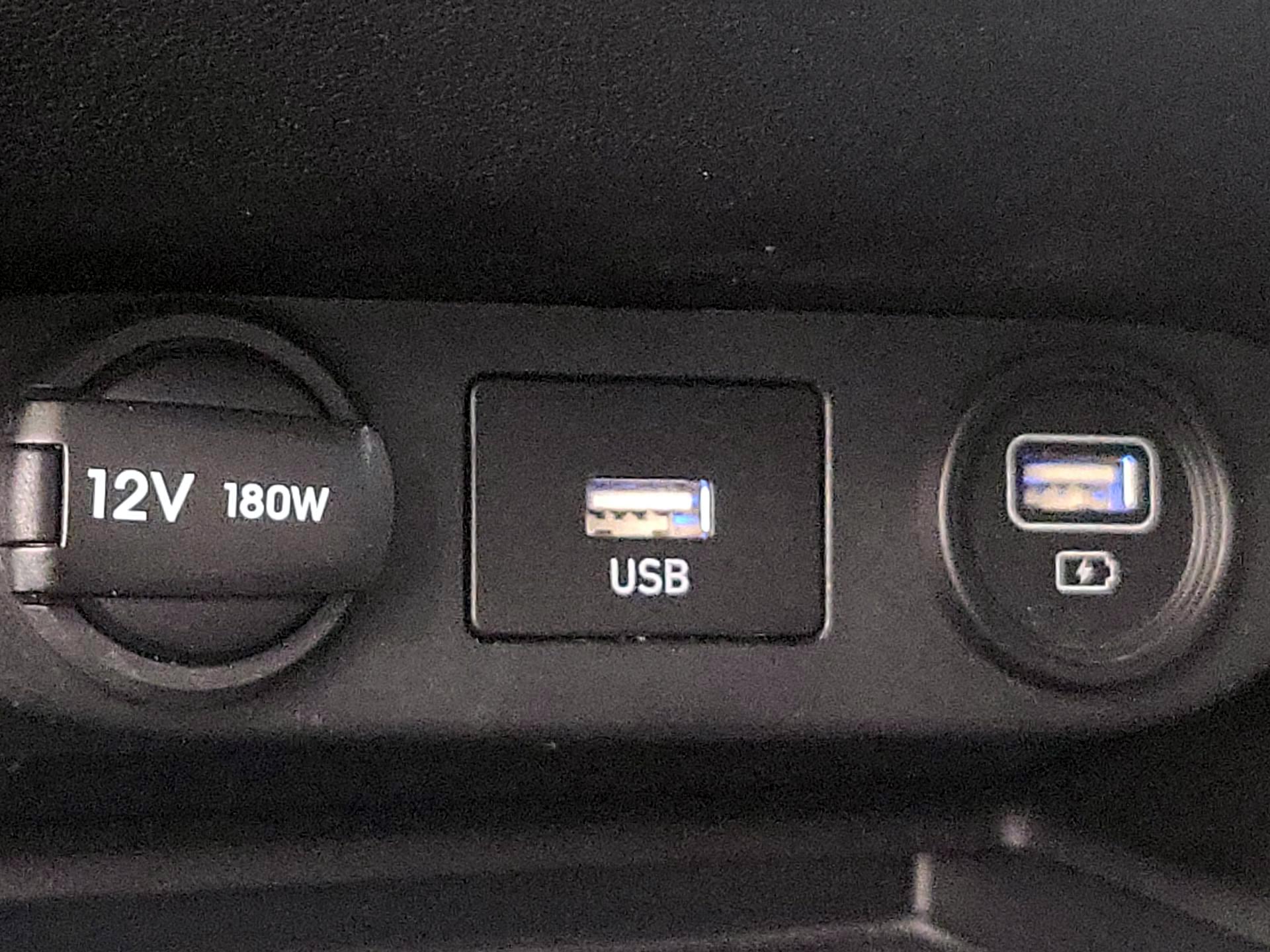 Thumbnail: 2022 Hyundai Elantra - 19