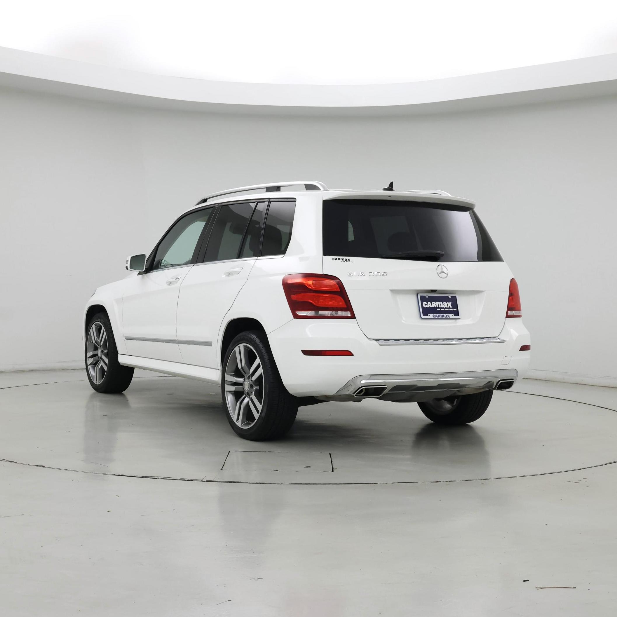 Thumbnail: 2015 Mercedes-Benz GLK - 2
