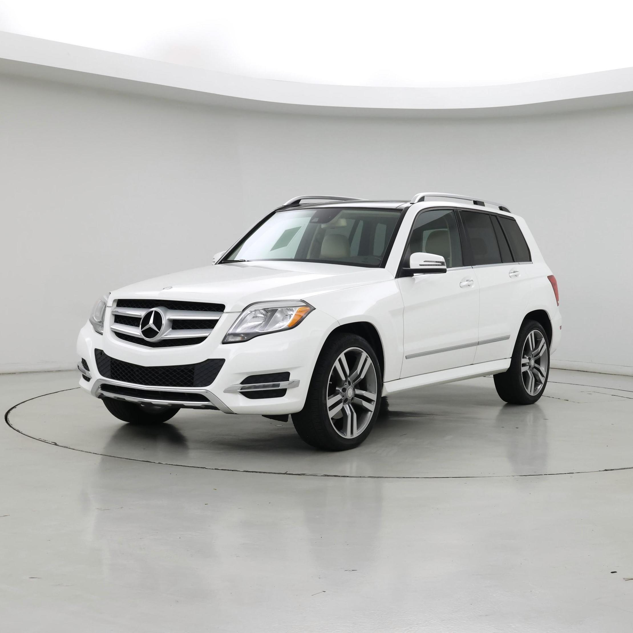 Thumbnail: 2015 Mercedes-Benz GLK - 4