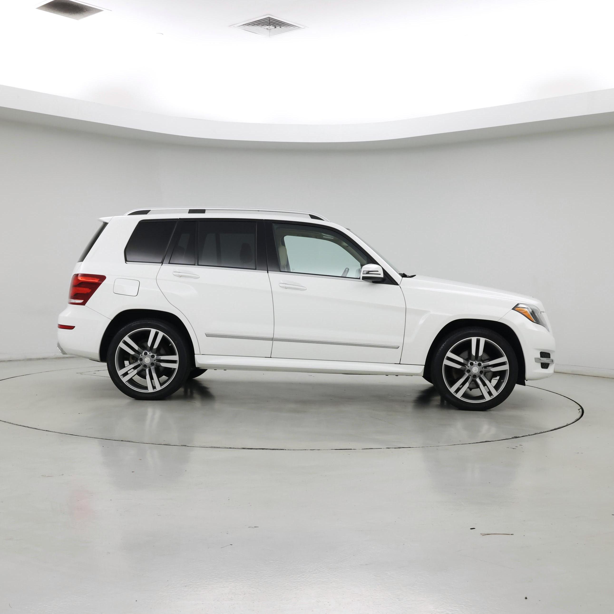 Thumbnail: 2015 Mercedes-Benz GLK - 7