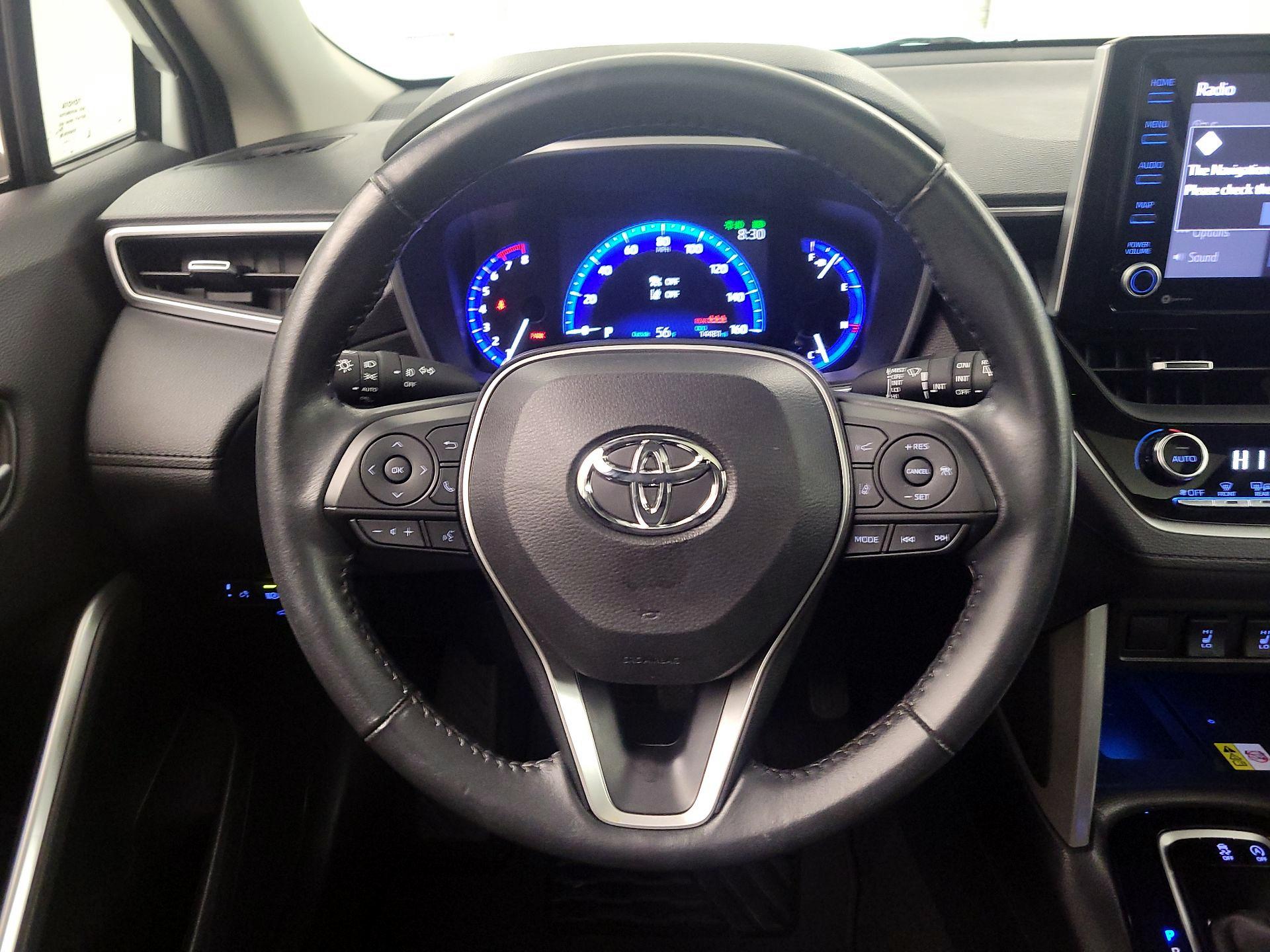 Thumbnail: 2022 Toyota Corolla Cross - 10