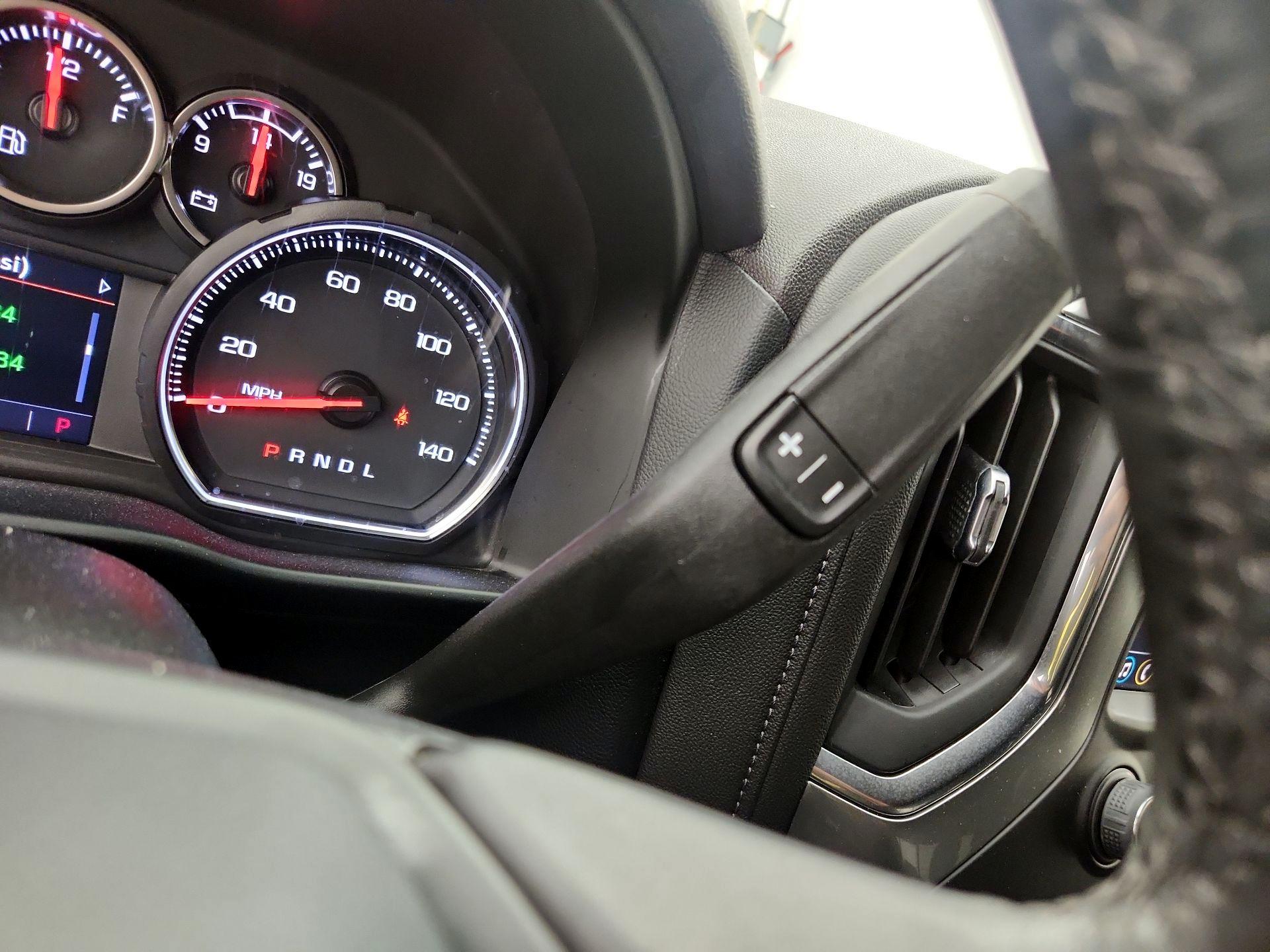 Thumbnail: 2022 Chevrolet Silverado 1500 - 17