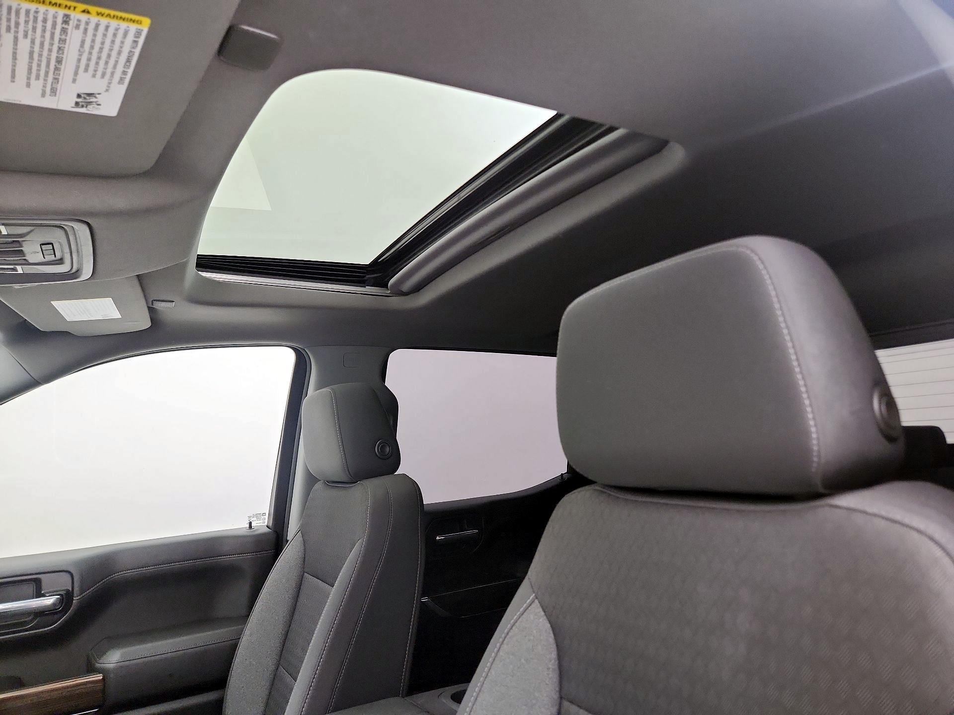 Thumbnail: 2022 Chevrolet Silverado 1500 - 19