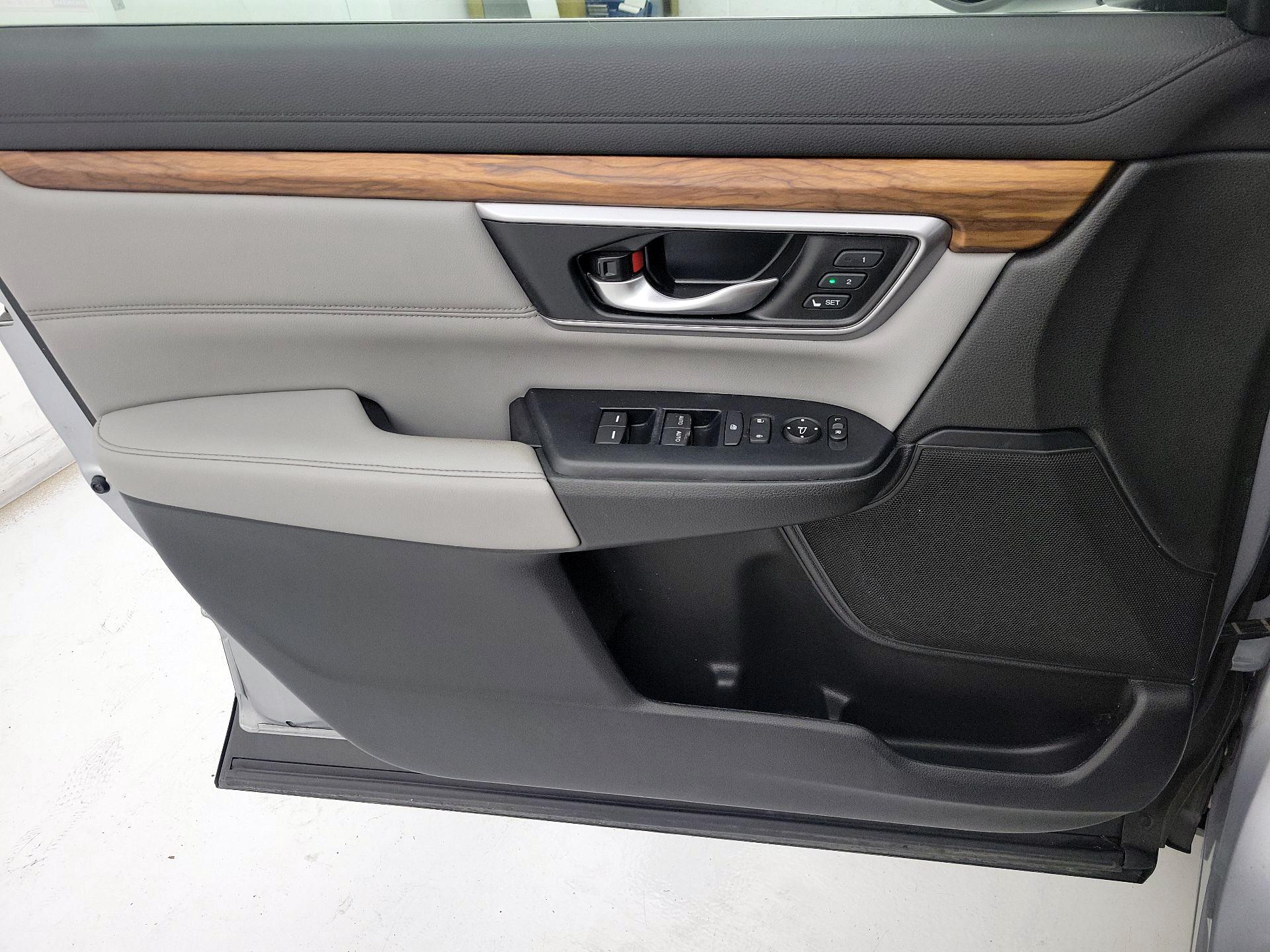 Thumbnail: 2018 Honda CR-V - 12