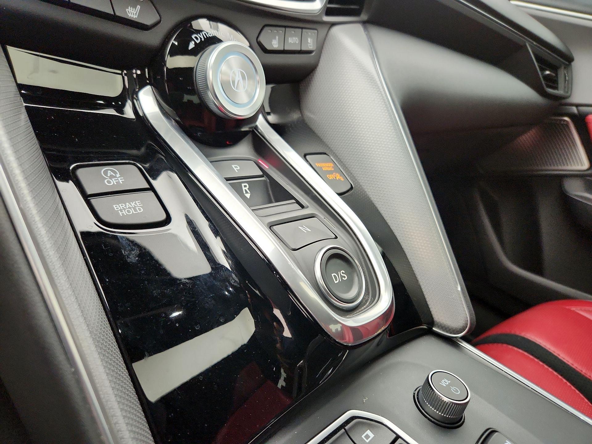 Thumbnail: 2022 Acura TLX - 17