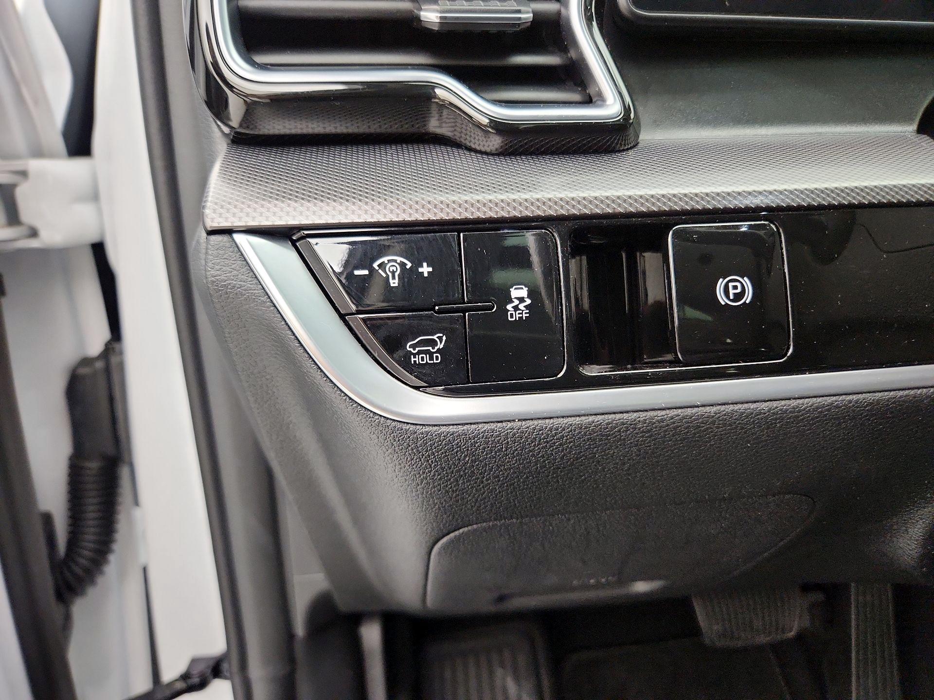 Thumbnail: 2024 Kia Sportage - 13