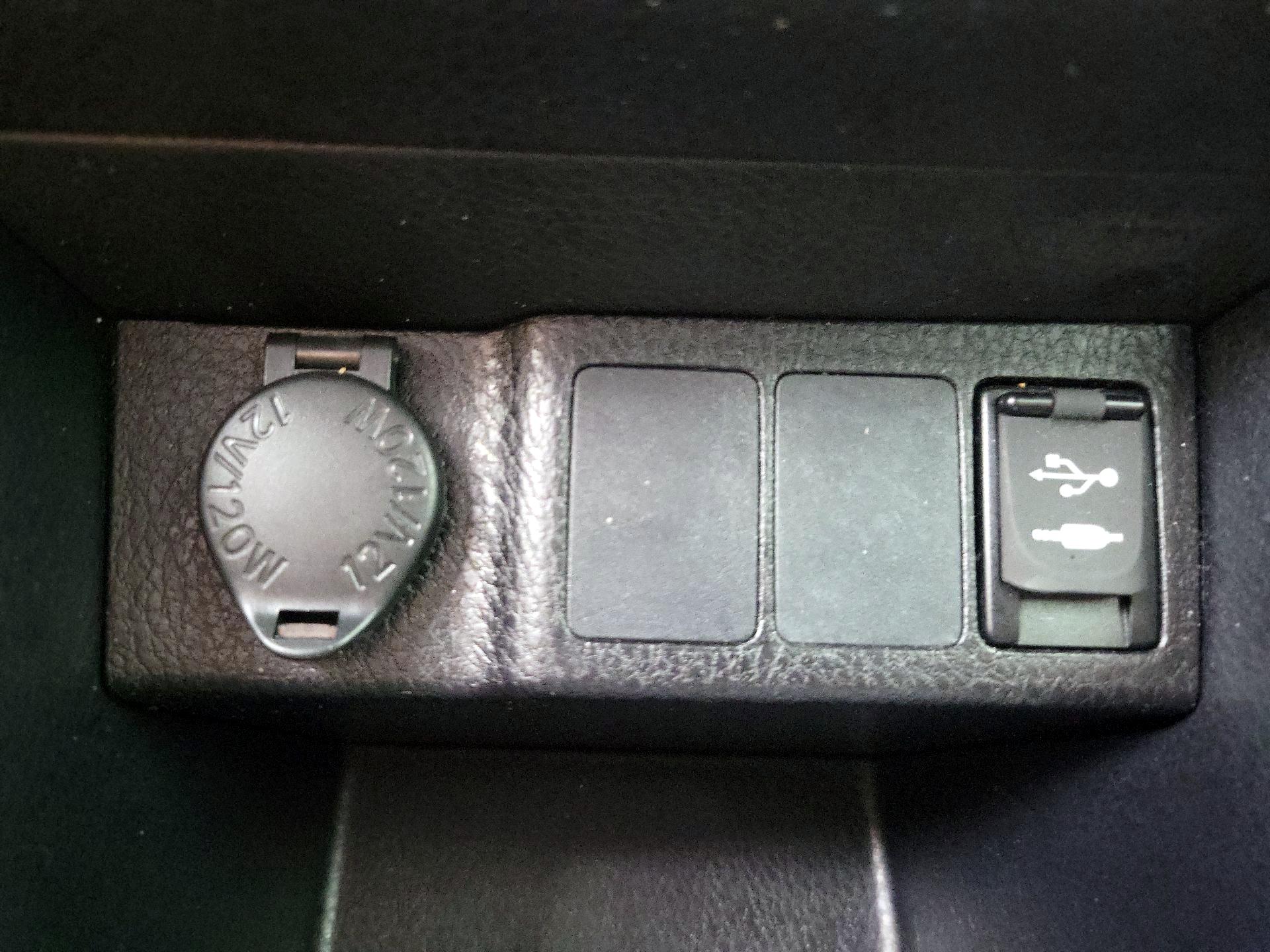 Thumbnail: 2019 Toyota Corolla - 18