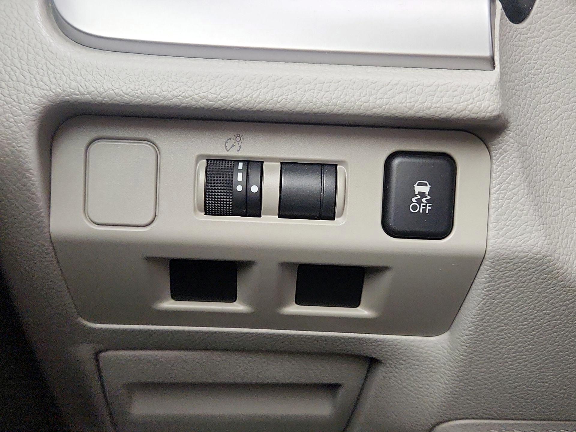 Thumbnail: 2018 Subaru Forester - 13