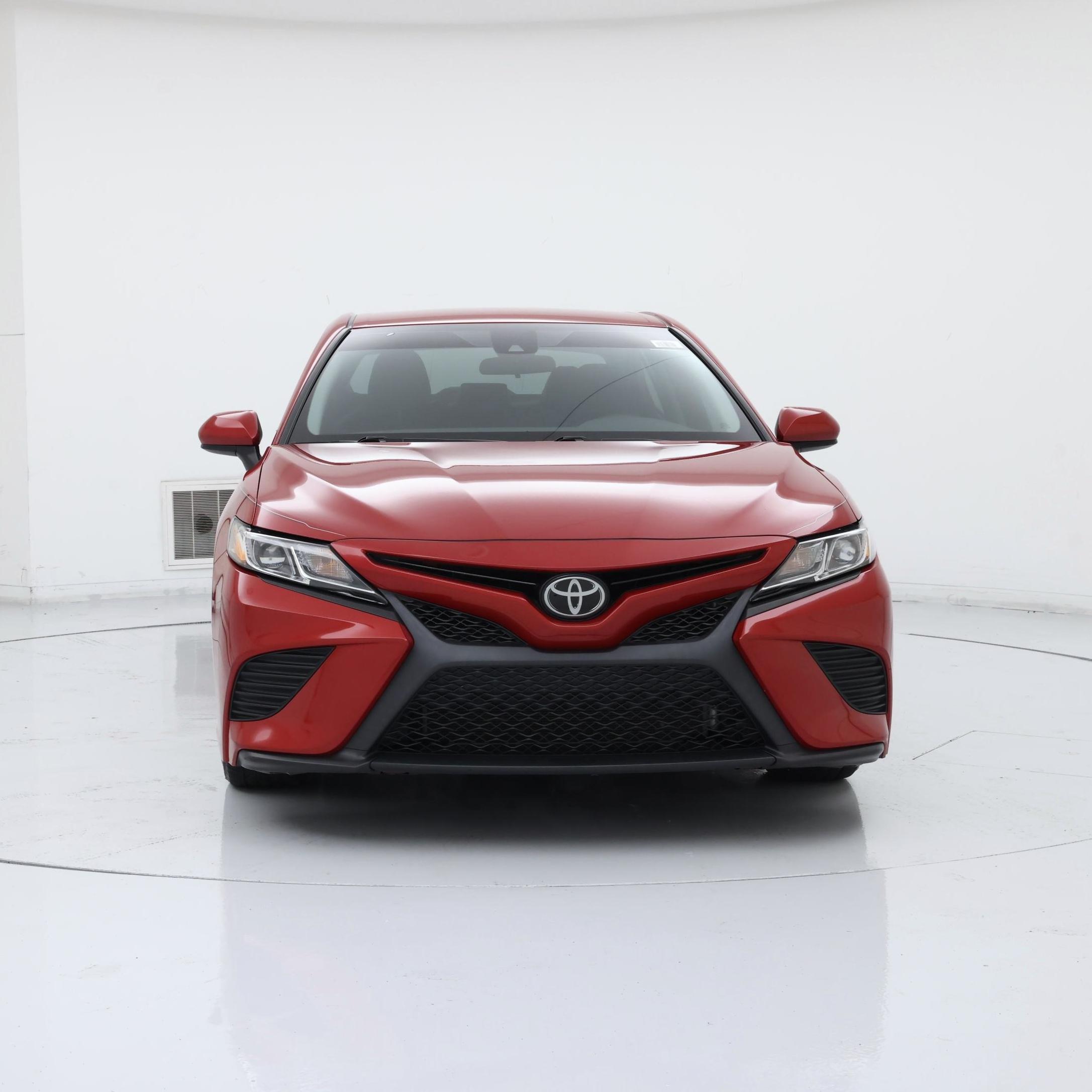 Thumbnail: 2019 Toyota Camry - 5