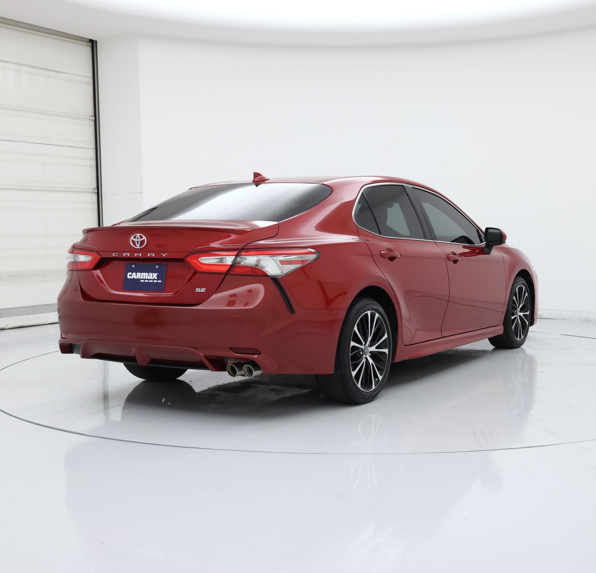 Thumbnail: 2019 Toyota Camry - 8