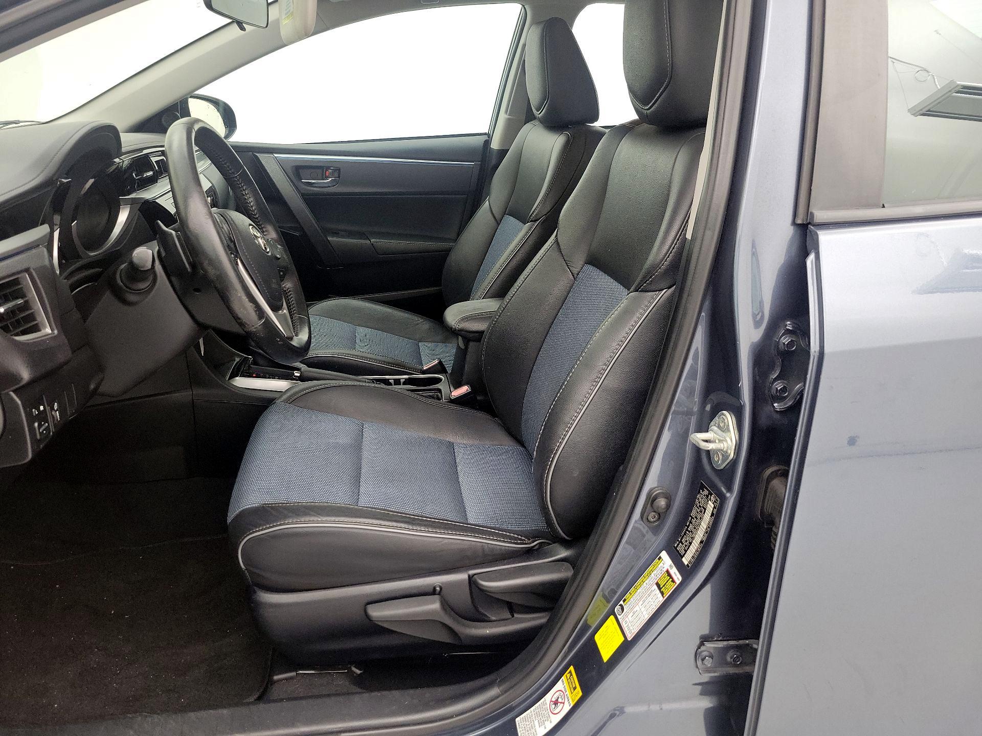 Thumbnail: 2015 Toyota Corolla - 11