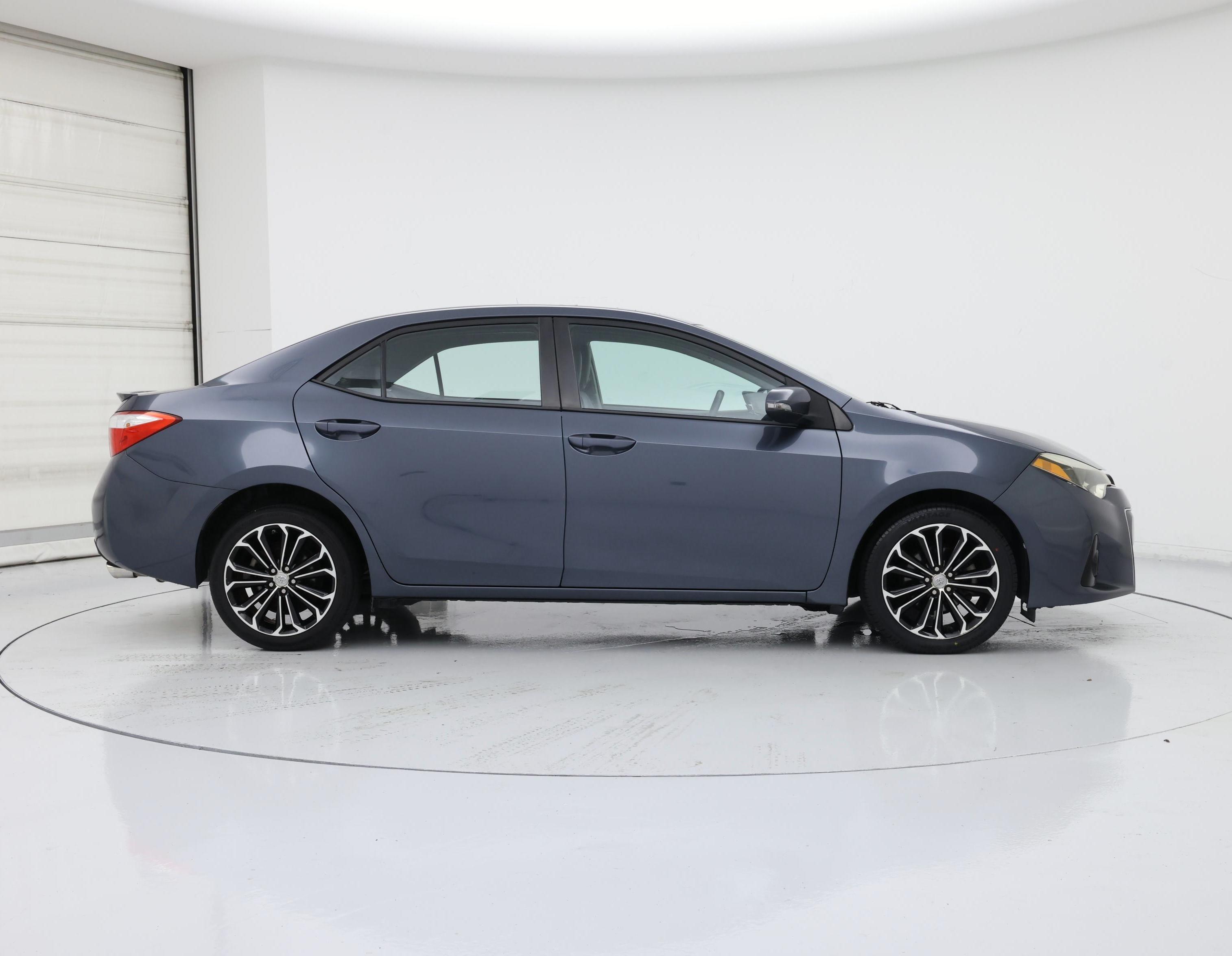 Thumbnail: 2015 Toyota Corolla - 7