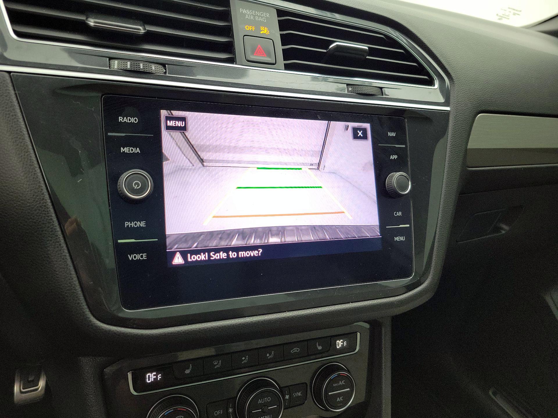 Thumbnail: 2019 Volkswagen Tiguan - 14