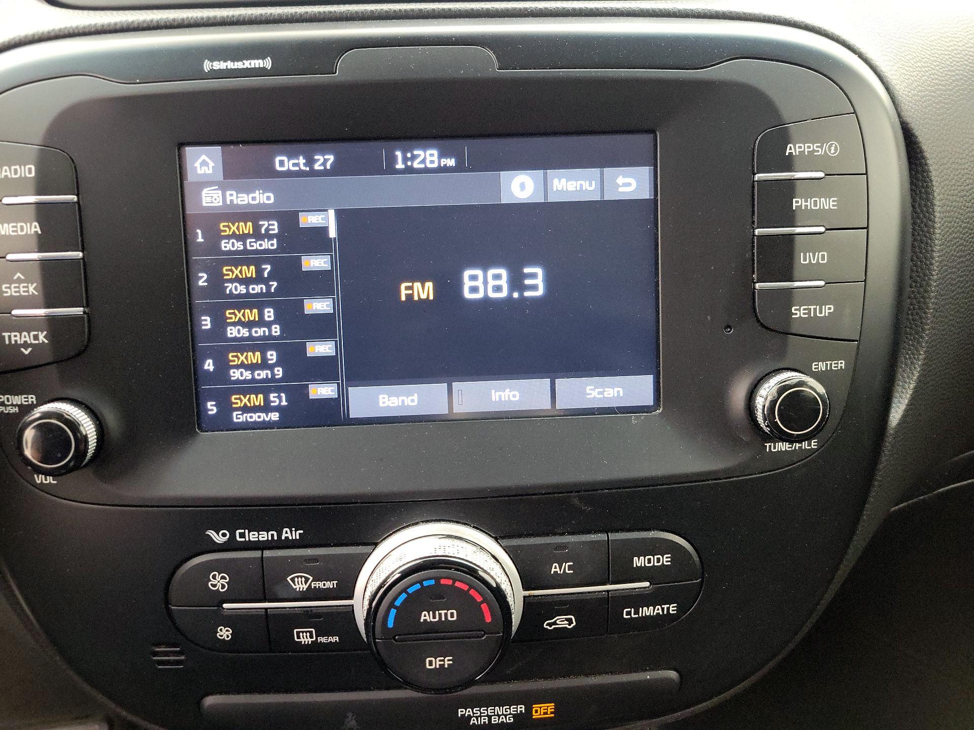 Thumbnail: 2019 Kia Soul - 15