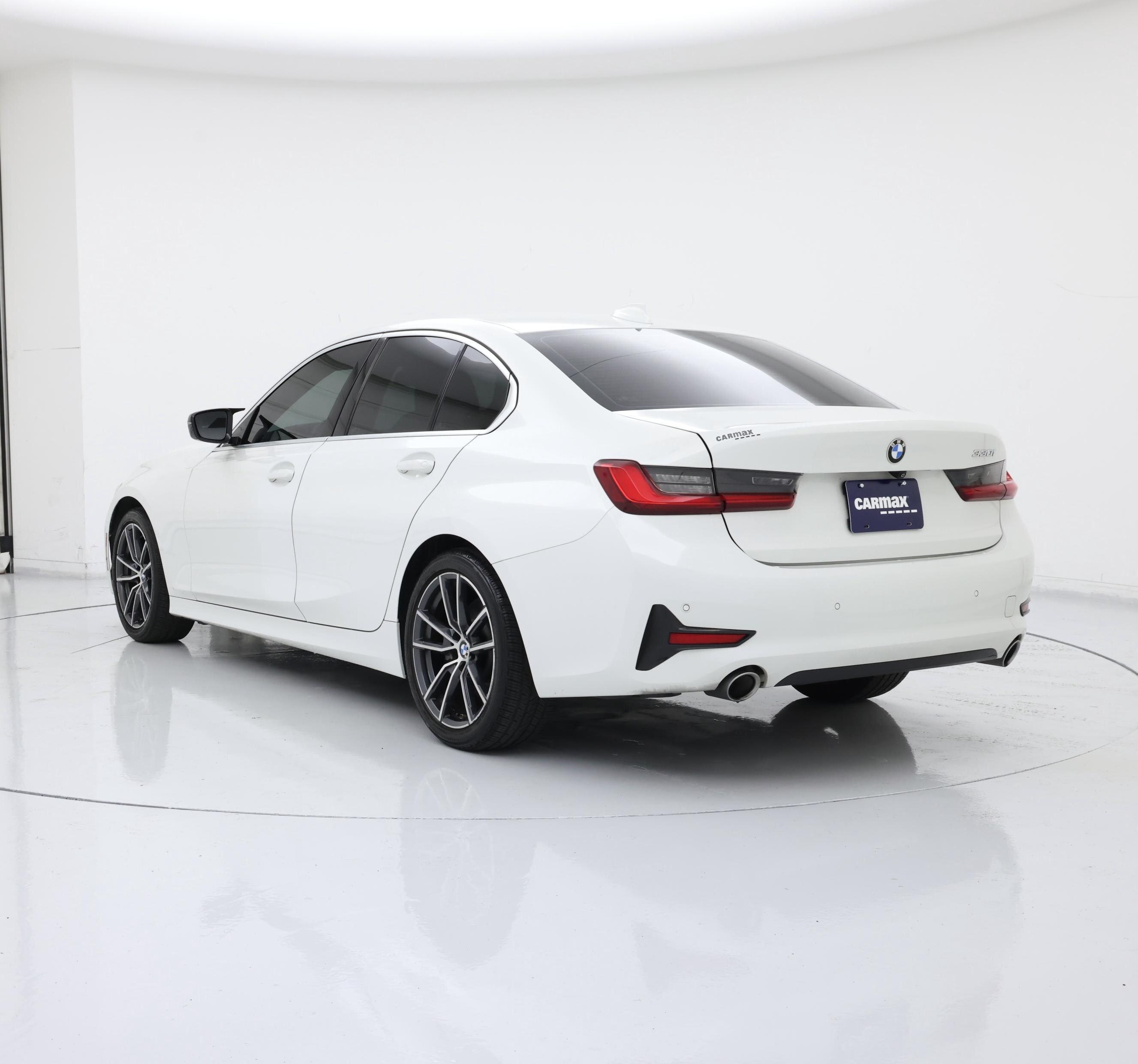 Thumbnail: 2020 BMW 3 Series - 2