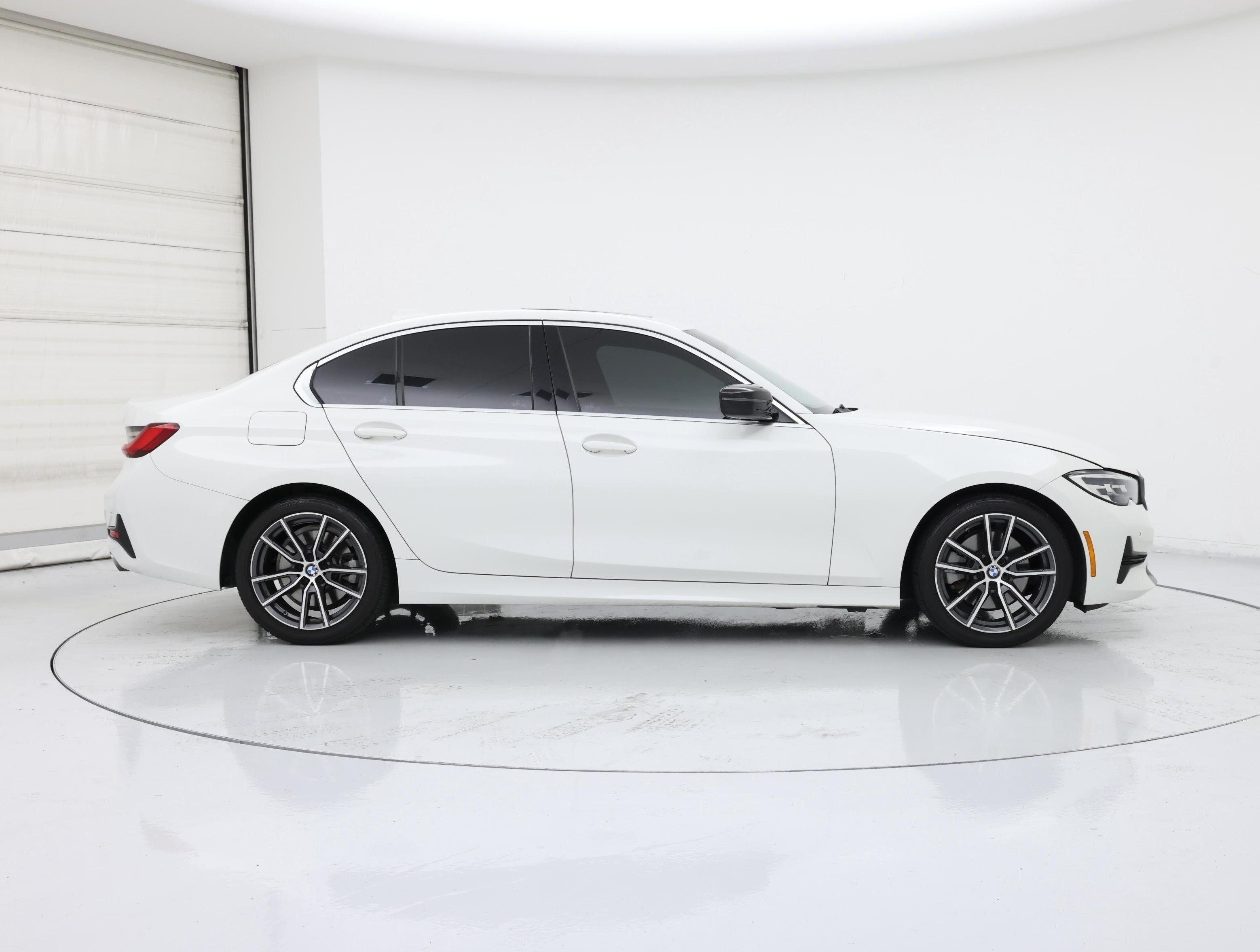 Thumbnail: 2020 BMW 3 Series - 7