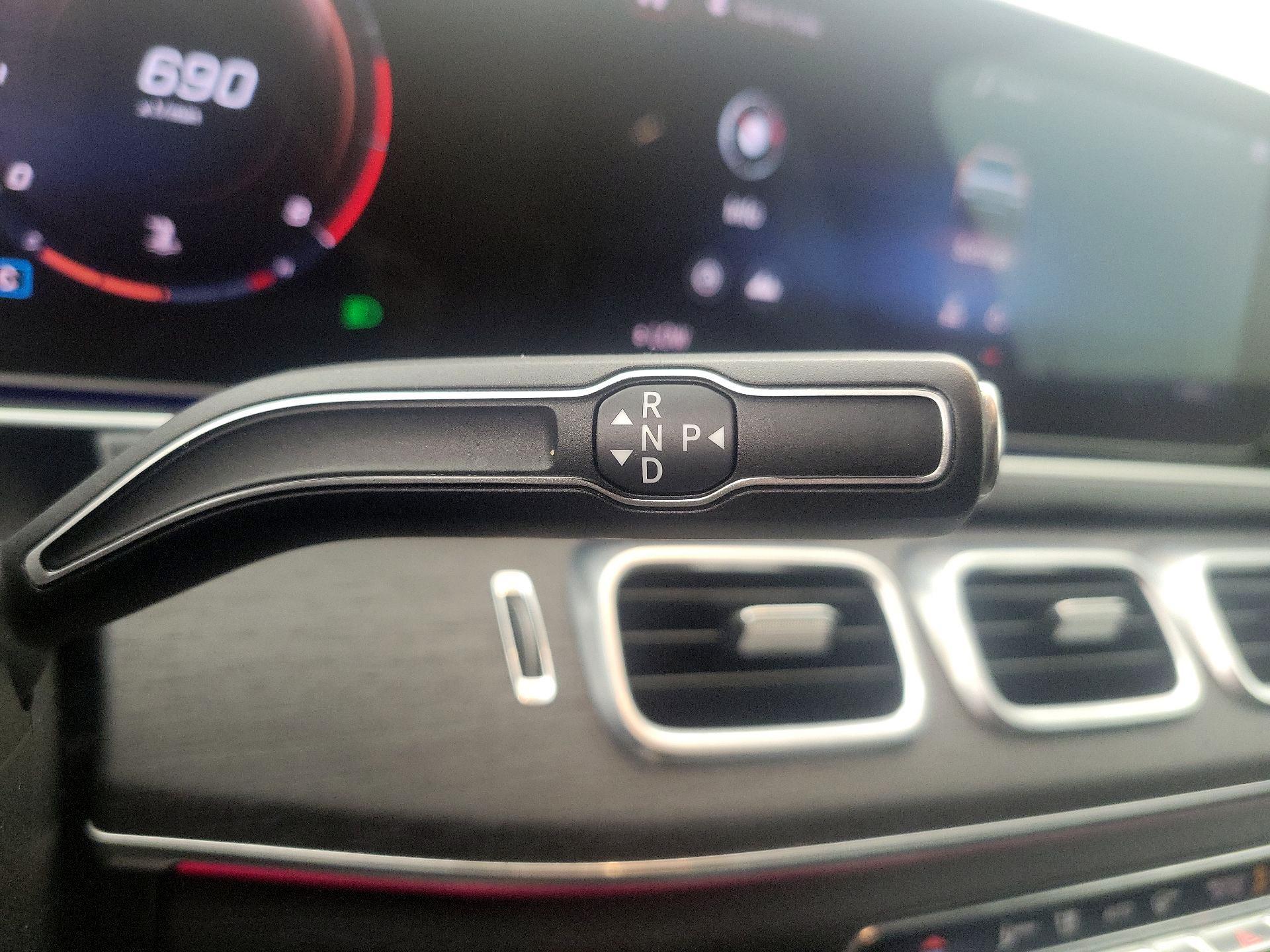 Thumbnail: 2020 Mercedes-Benz GLE - 18