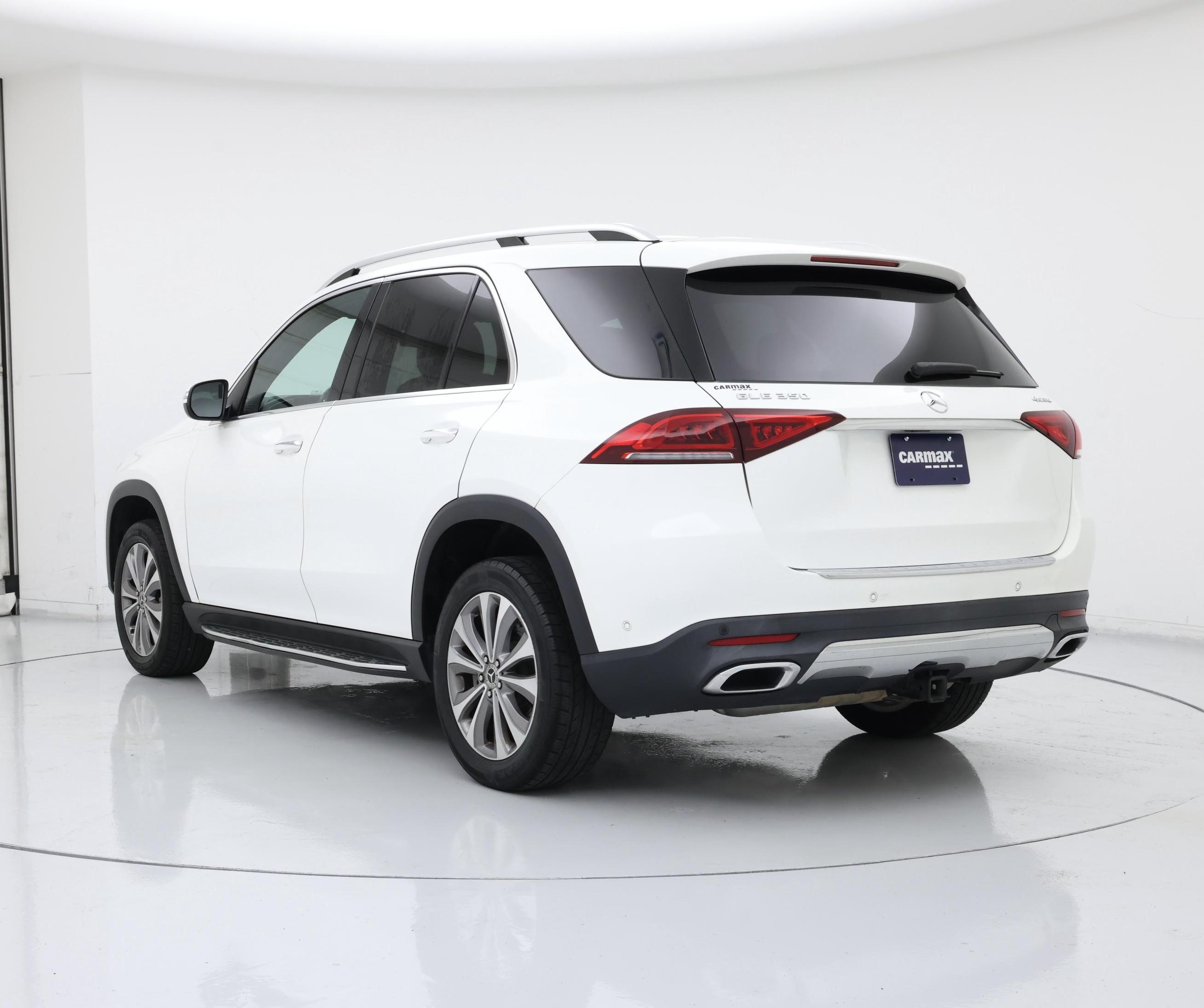 Thumbnail: 2020 Mercedes-Benz GLE - 2