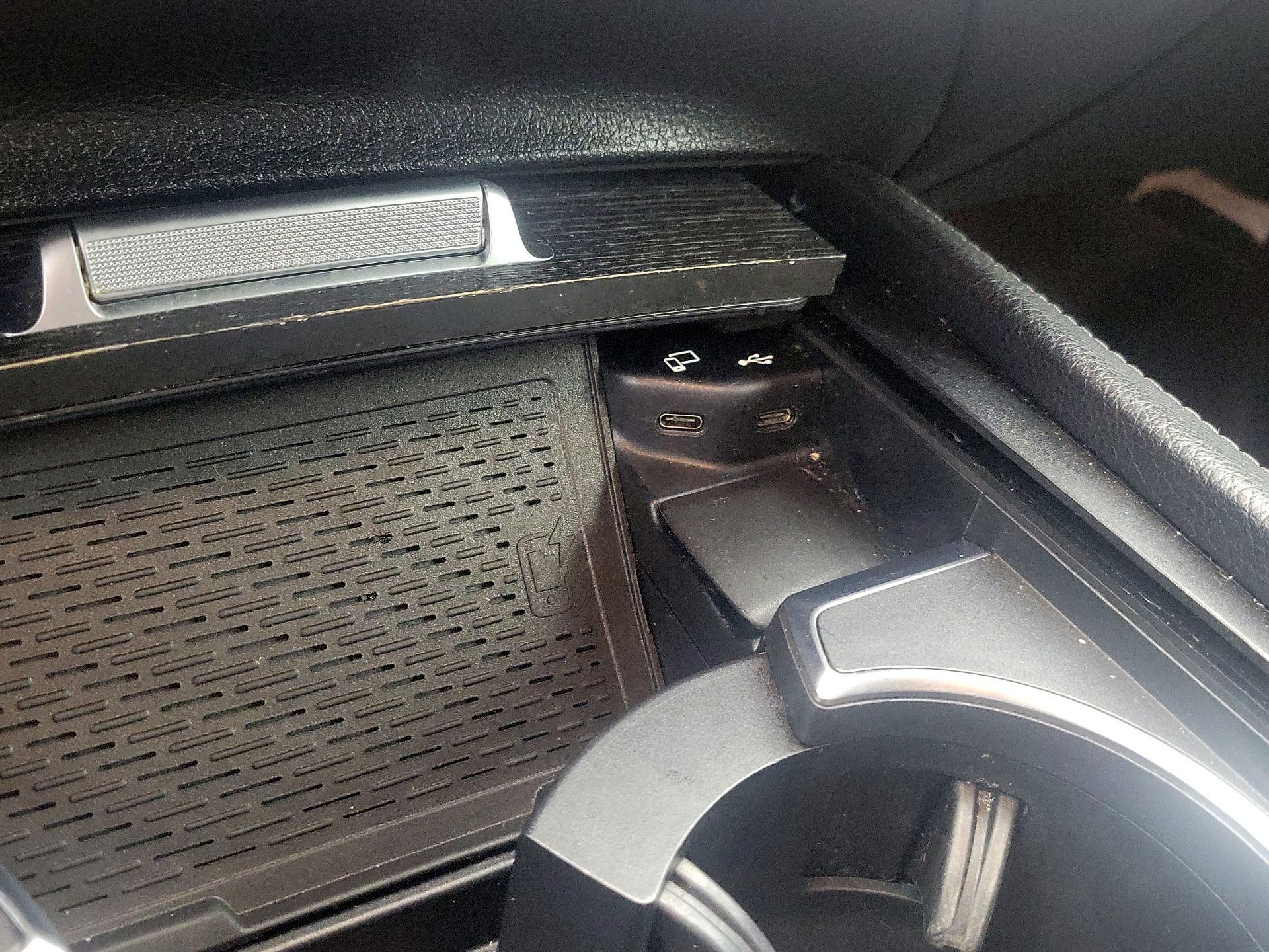 Thumbnail: 2020 Mercedes-Benz GLE - 19