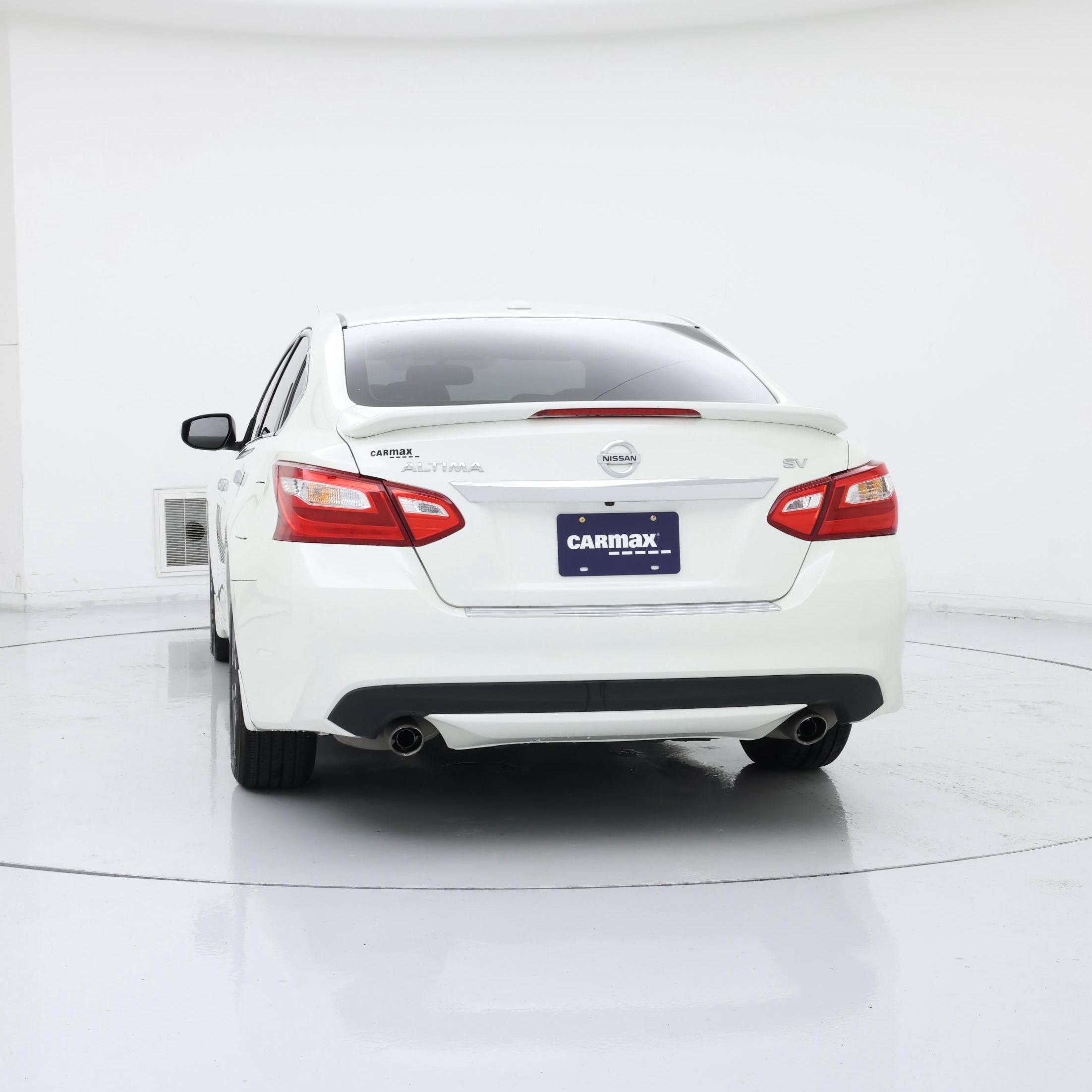 Thumbnail: 2016 Nissan Altima - 6