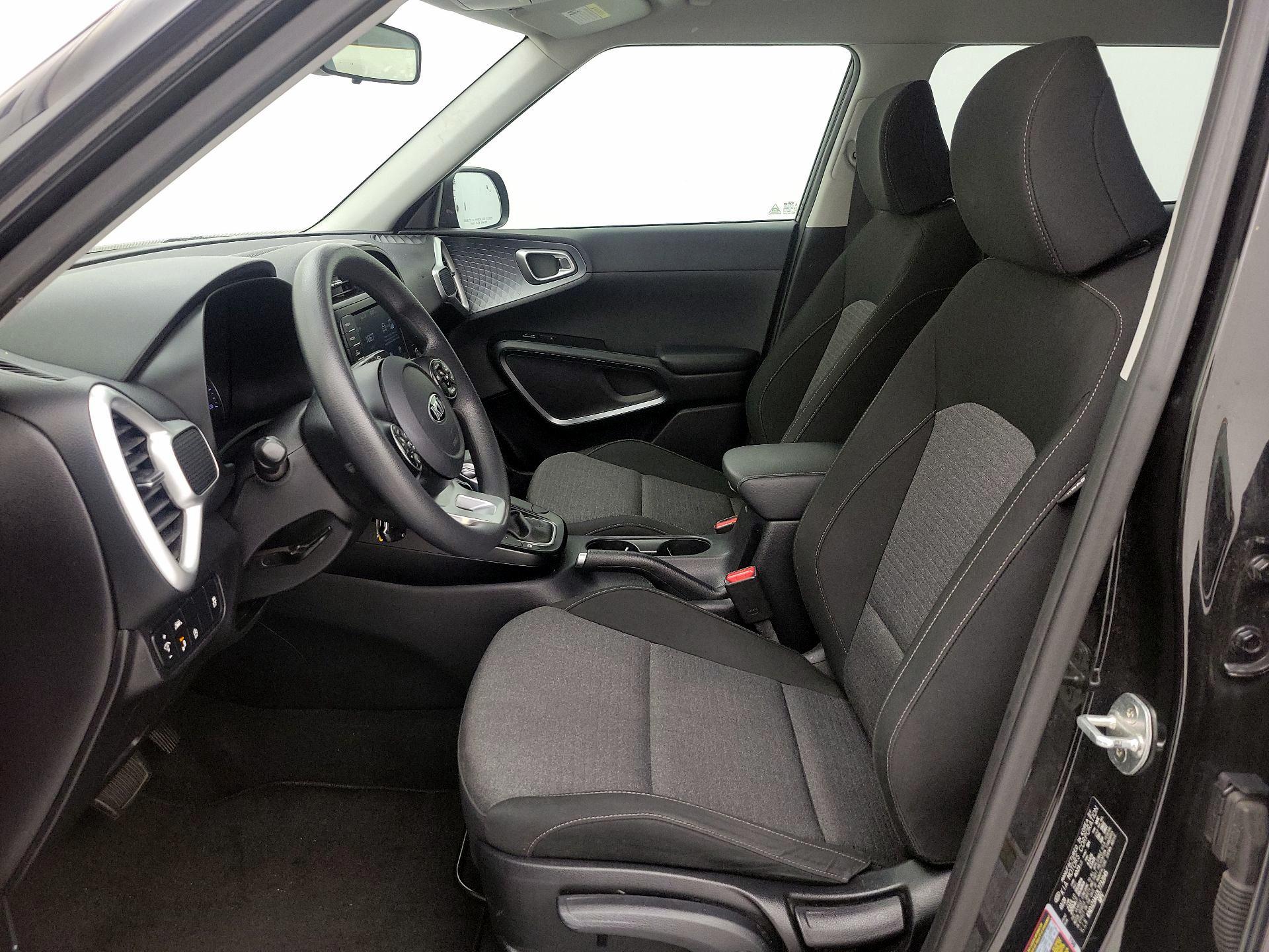 Thumbnail: 2020 Kia Soul - 11