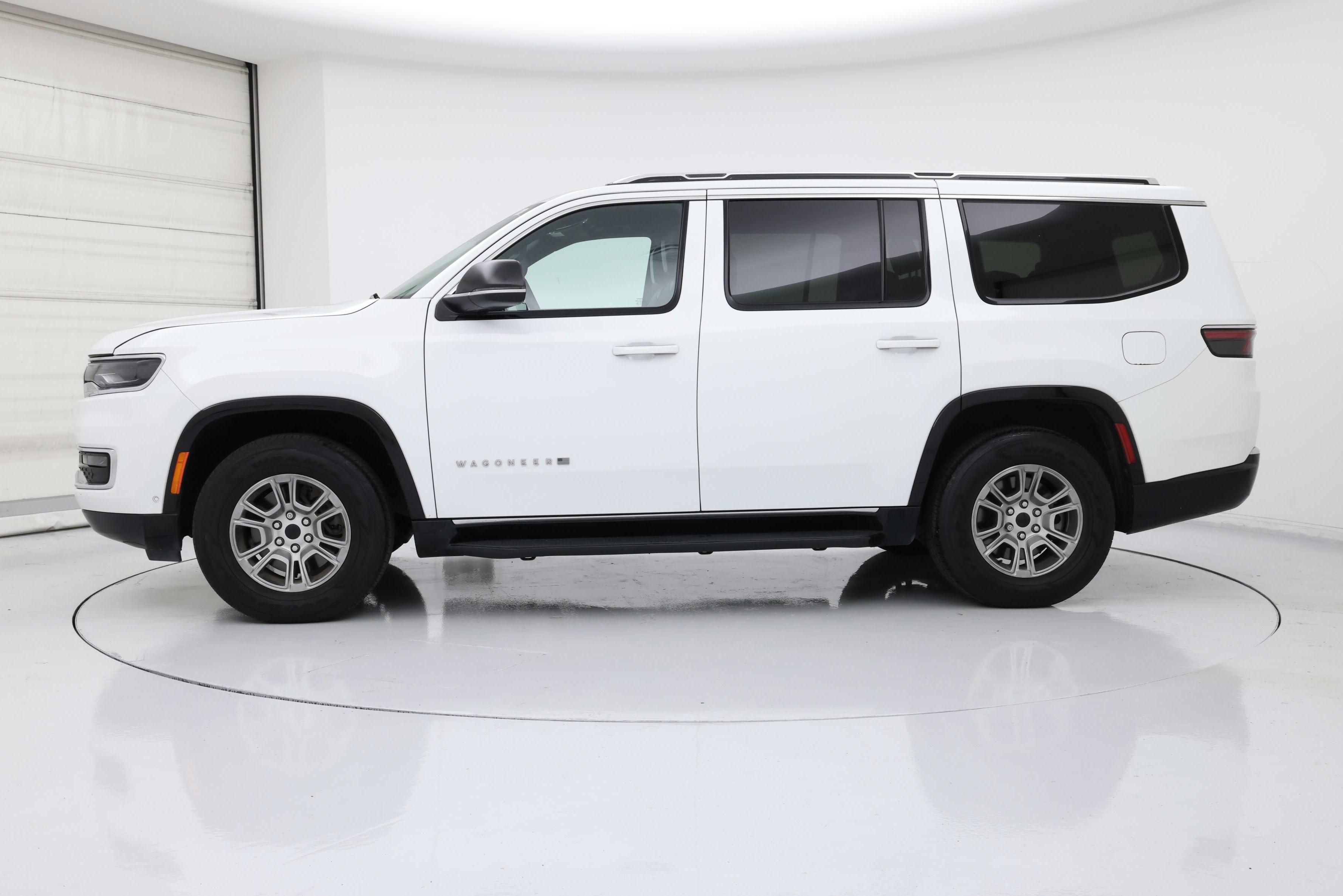 Thumbnail: 2023 Jeep Wagoneer - 3